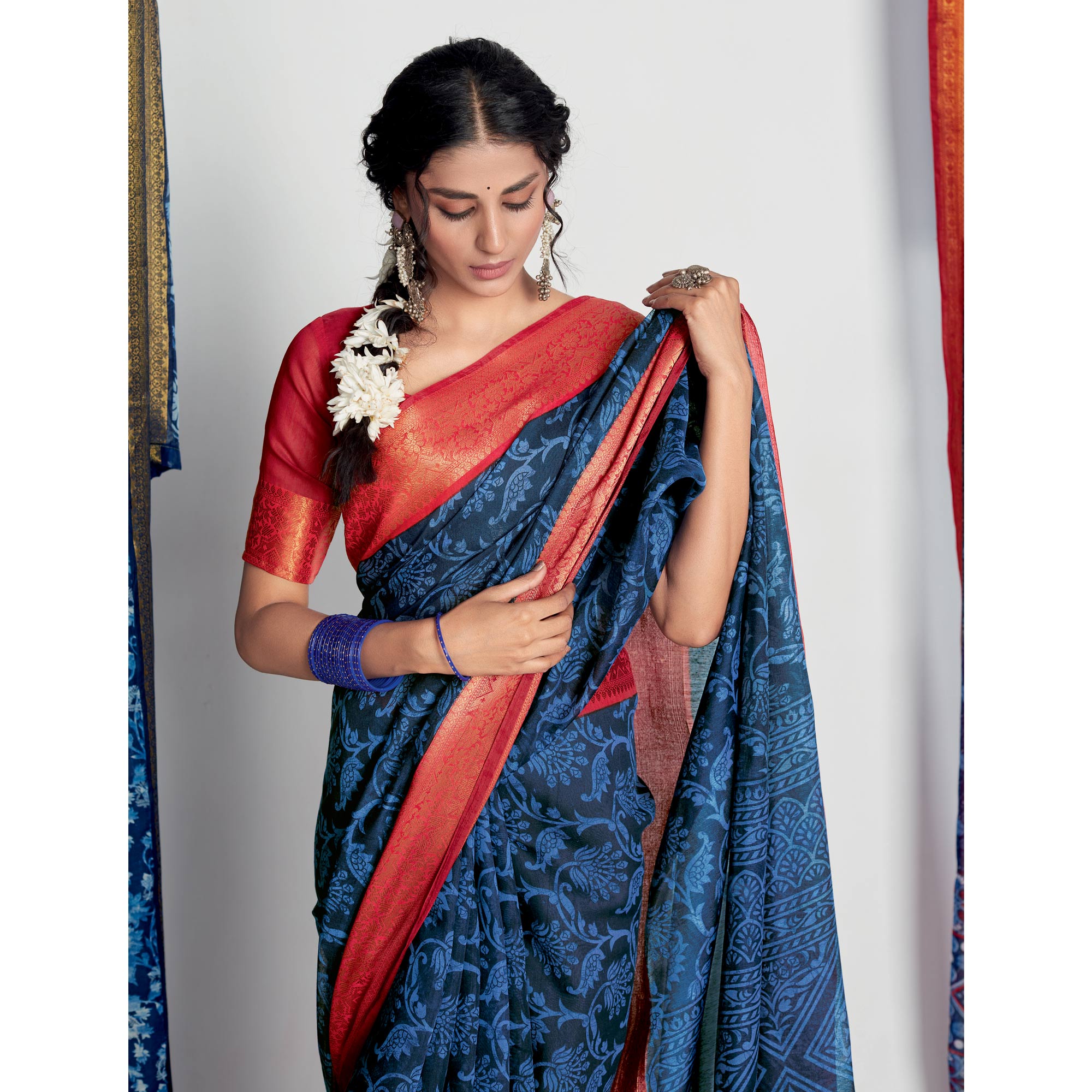 Blue Printed With Woven Border Cotton Blend Saree