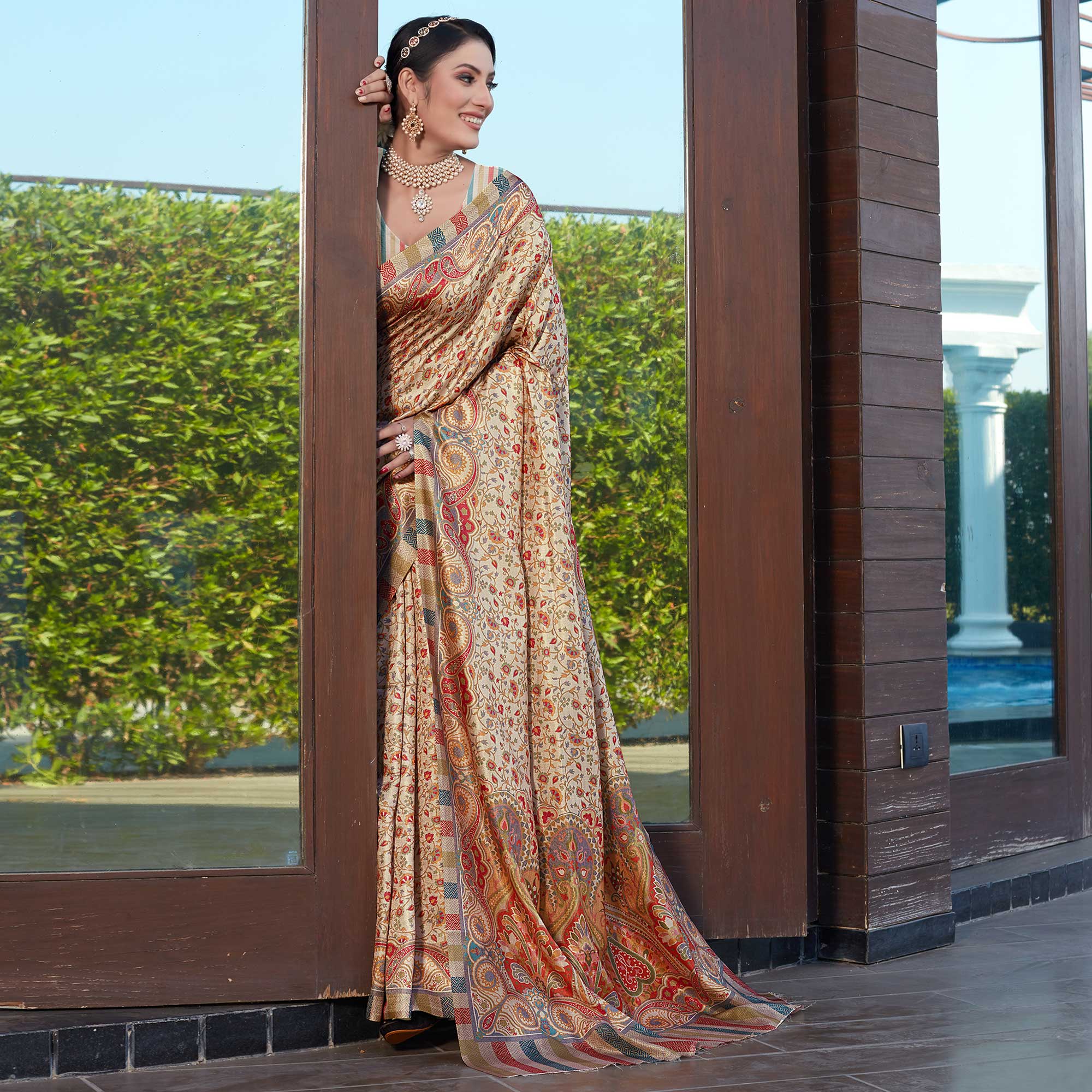 Cream Digital Printed Pashmina Saree