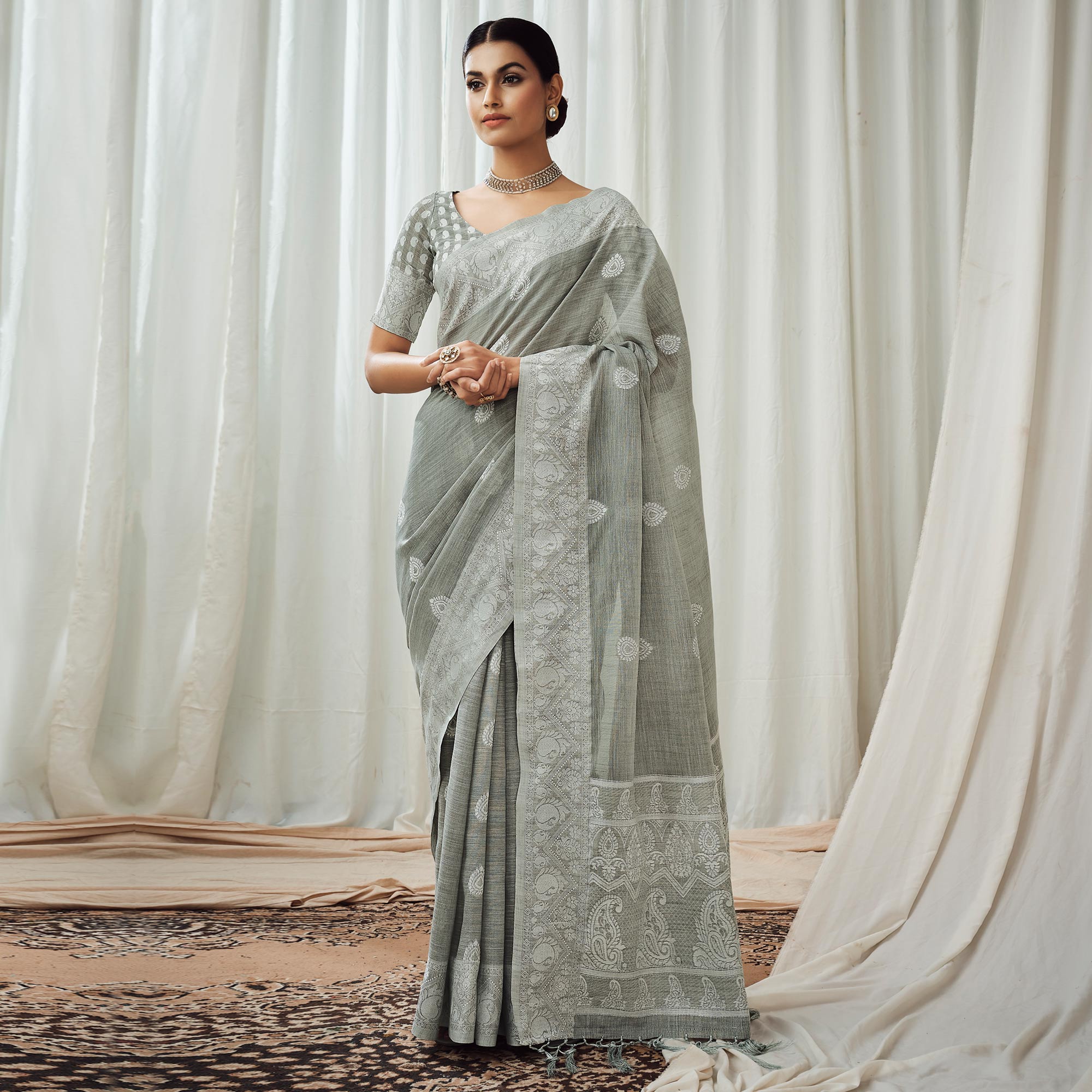 Grey Woven Linen Saree