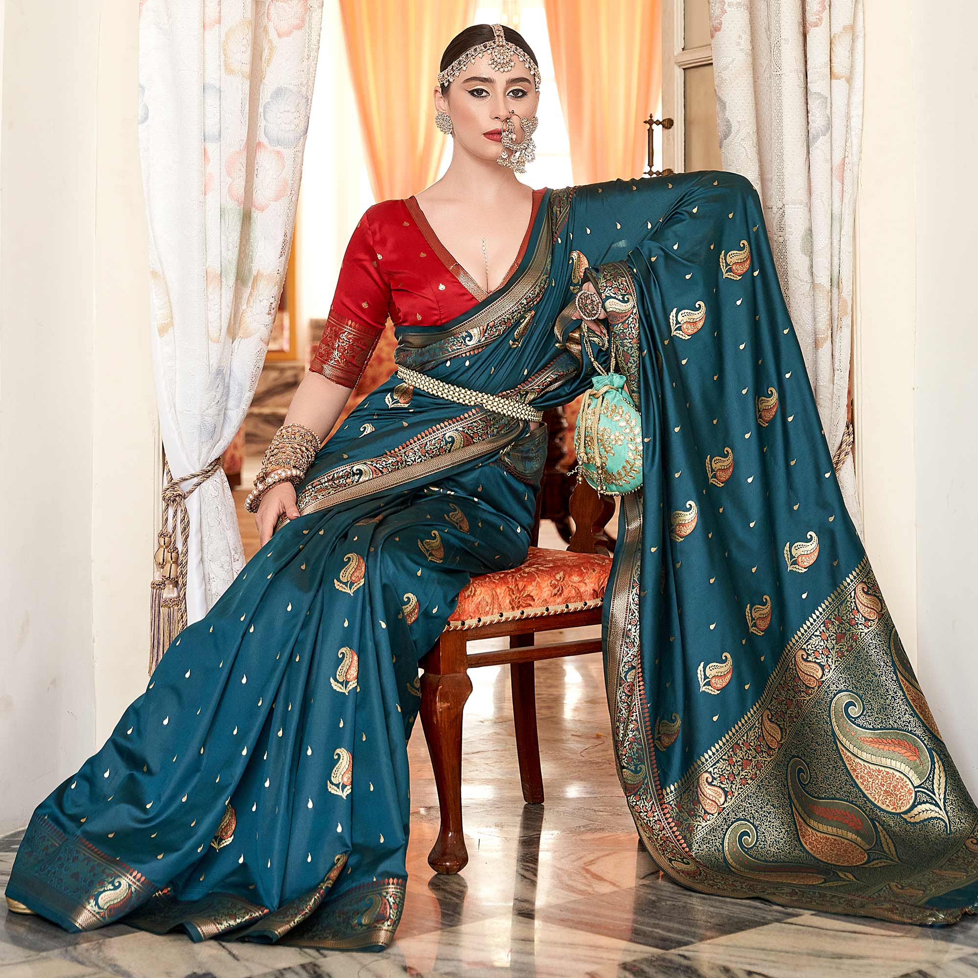Morpich  Woven Banarasi Silk Saree