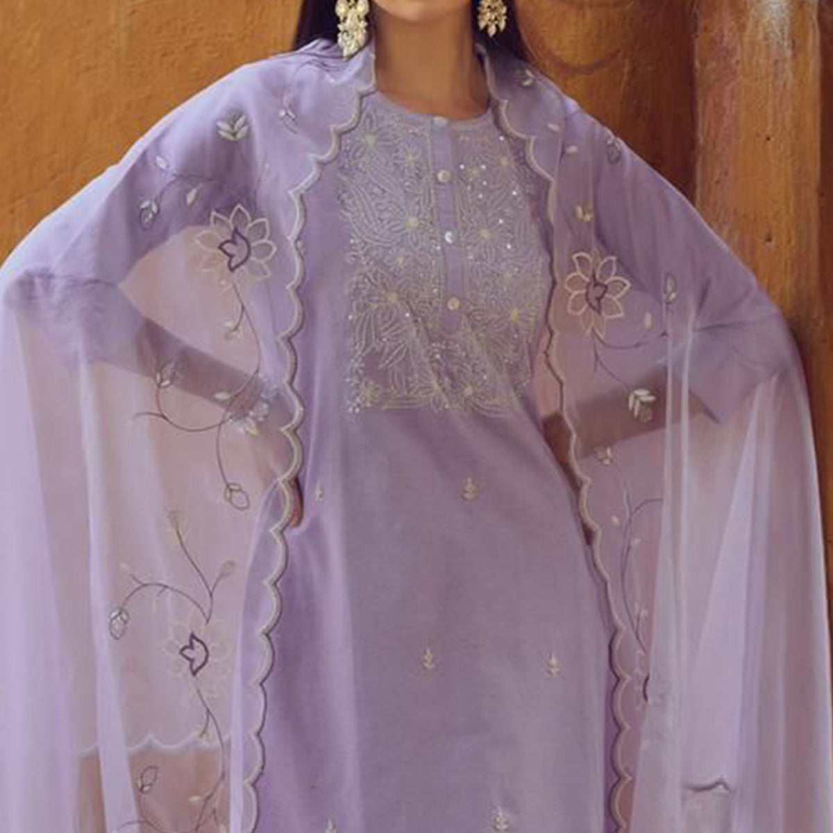Light Purple Kantha Embroidered Linen Salwar Suit