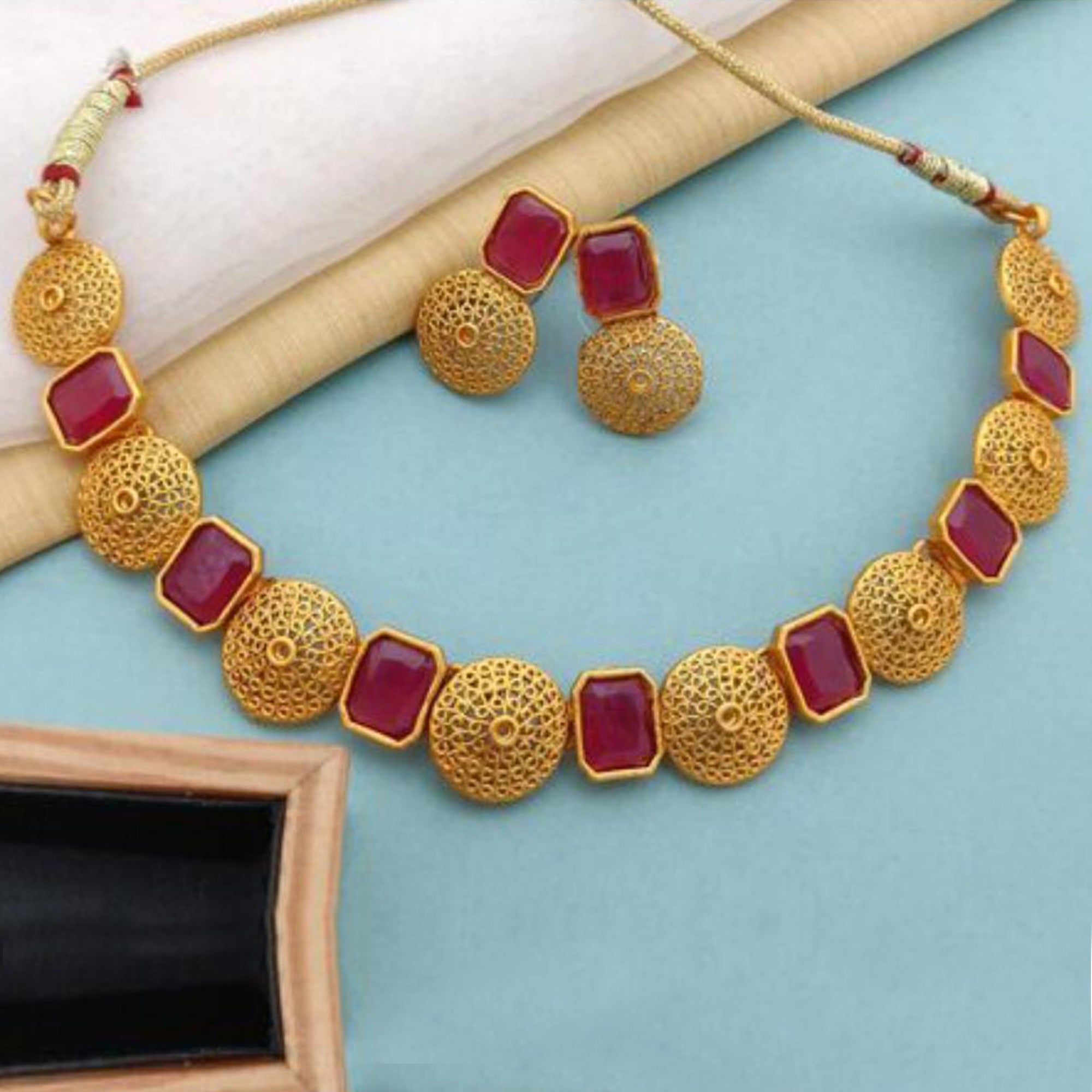 Gold Plated Alloy Choker Set