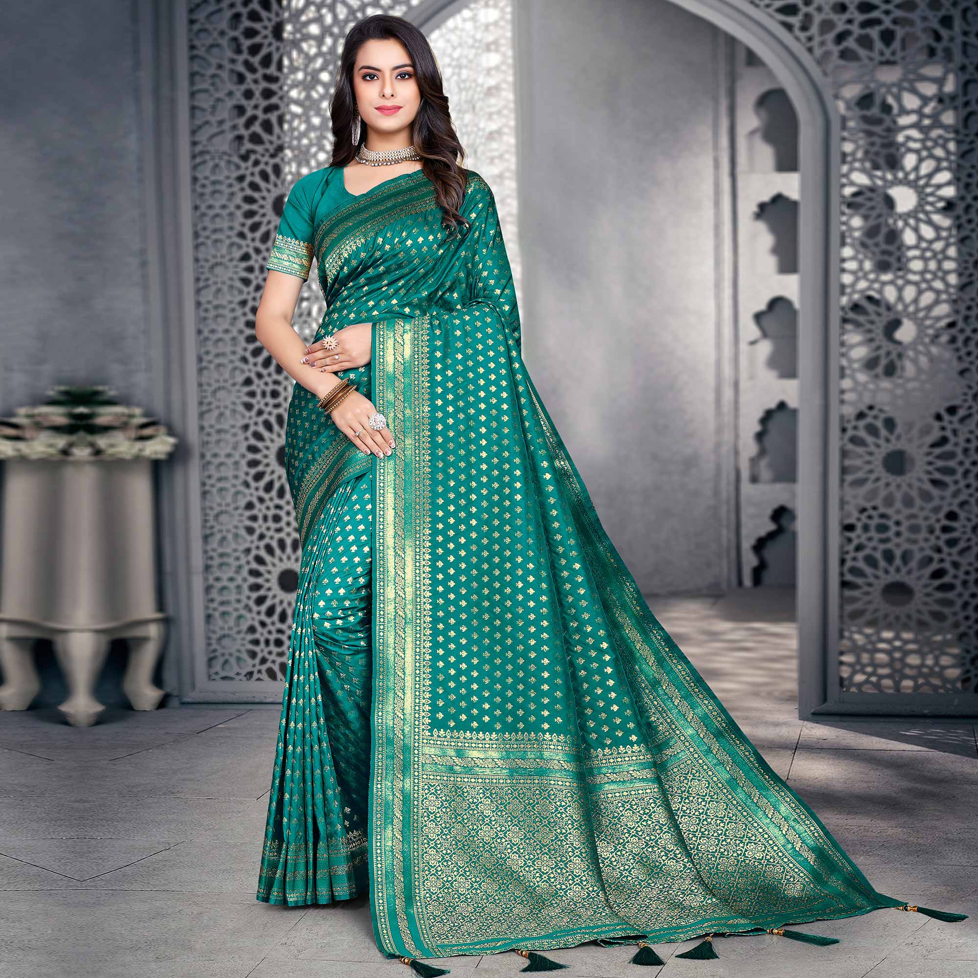 Rama Green Woven Banarasi Silk Saree With Tassels