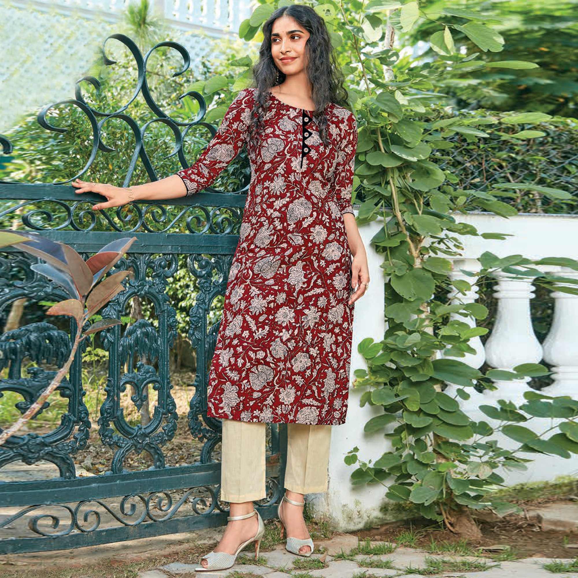 Maroon Floral Printed Cotton Blend Kurti