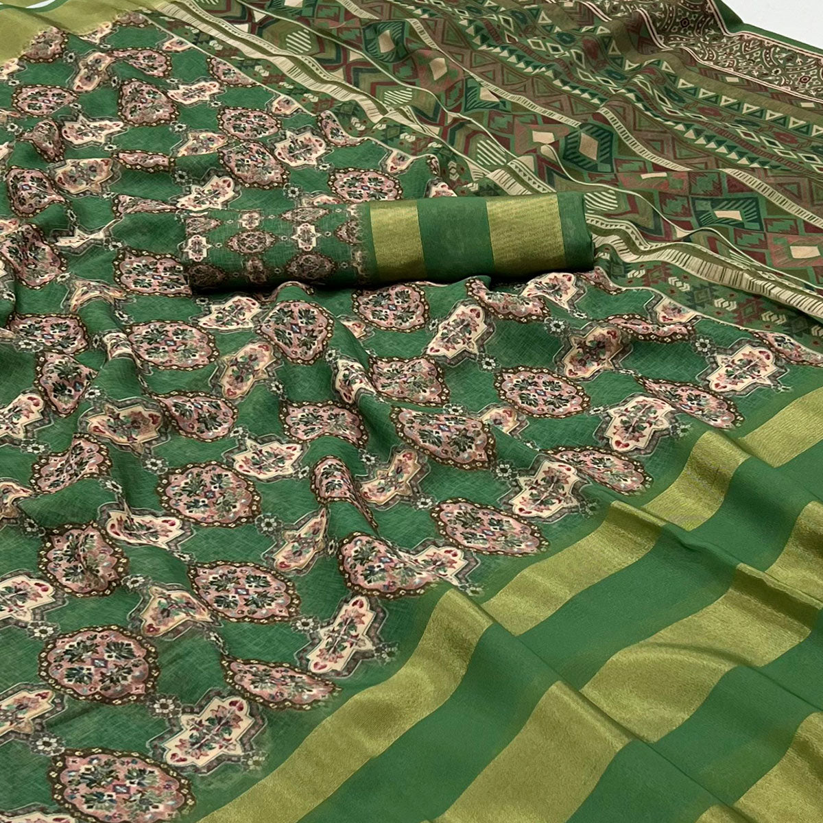 Green Digital Floral Printed Viscose Saree