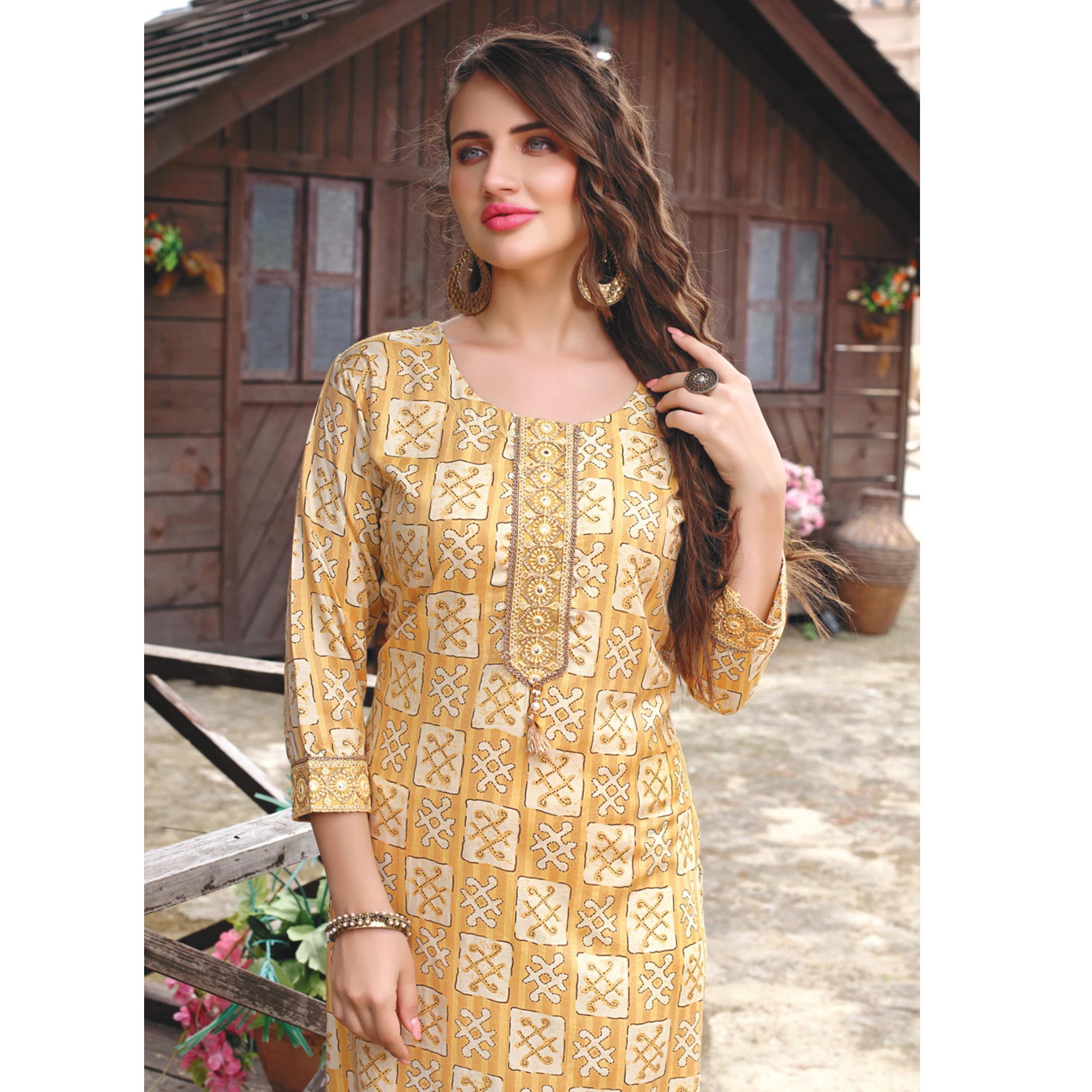 Chikoo Printed Muslin Kurti