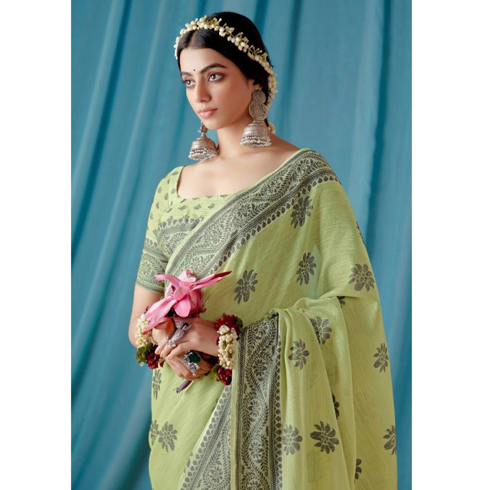 Pista Green Thread Woven Cotton Silk Saree