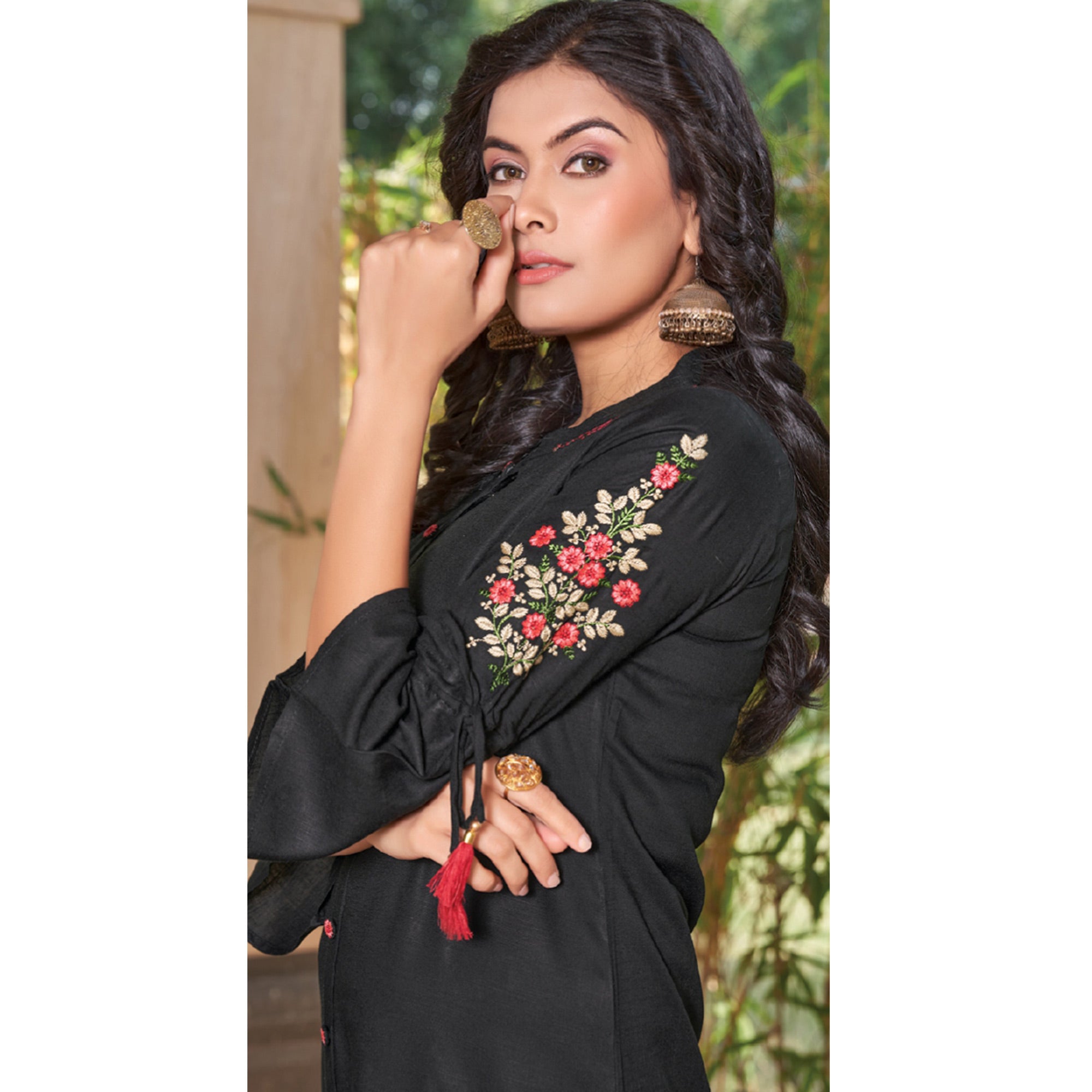 Black Floral Embroidered Rayon Kurti