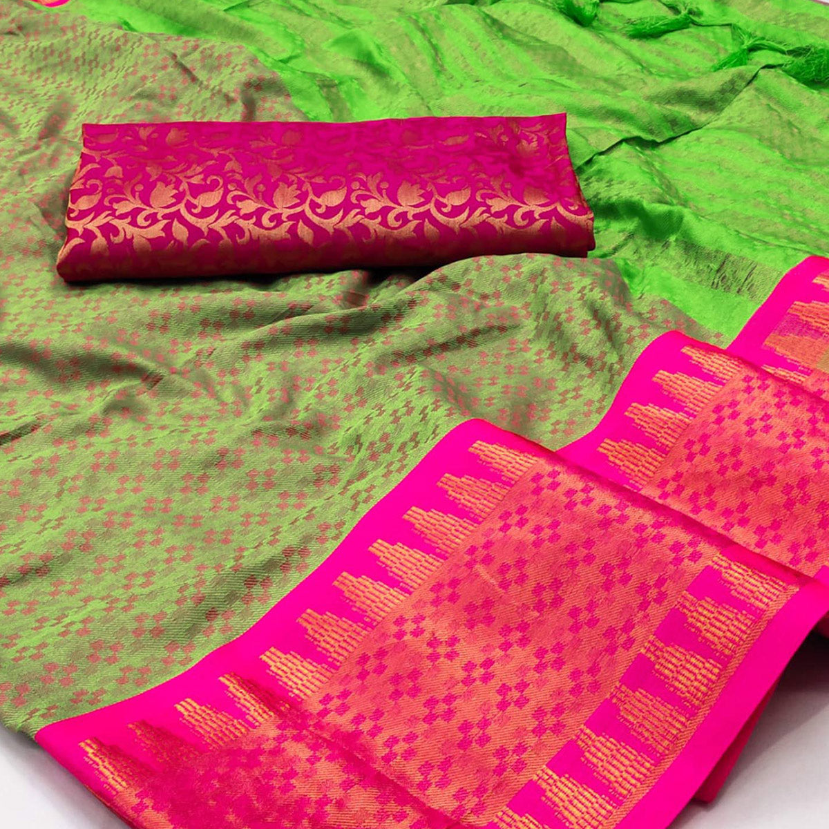 Parrot Green Woven Cotton Silk Saree With Tassels