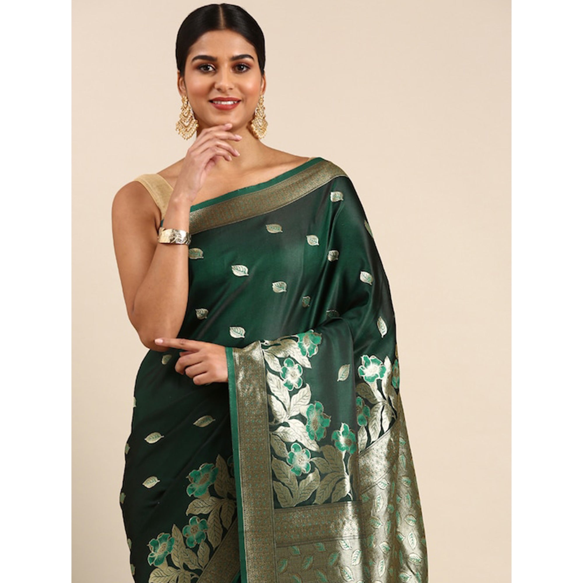 Green Woven Kanjivaram Silk Saree WithTassels