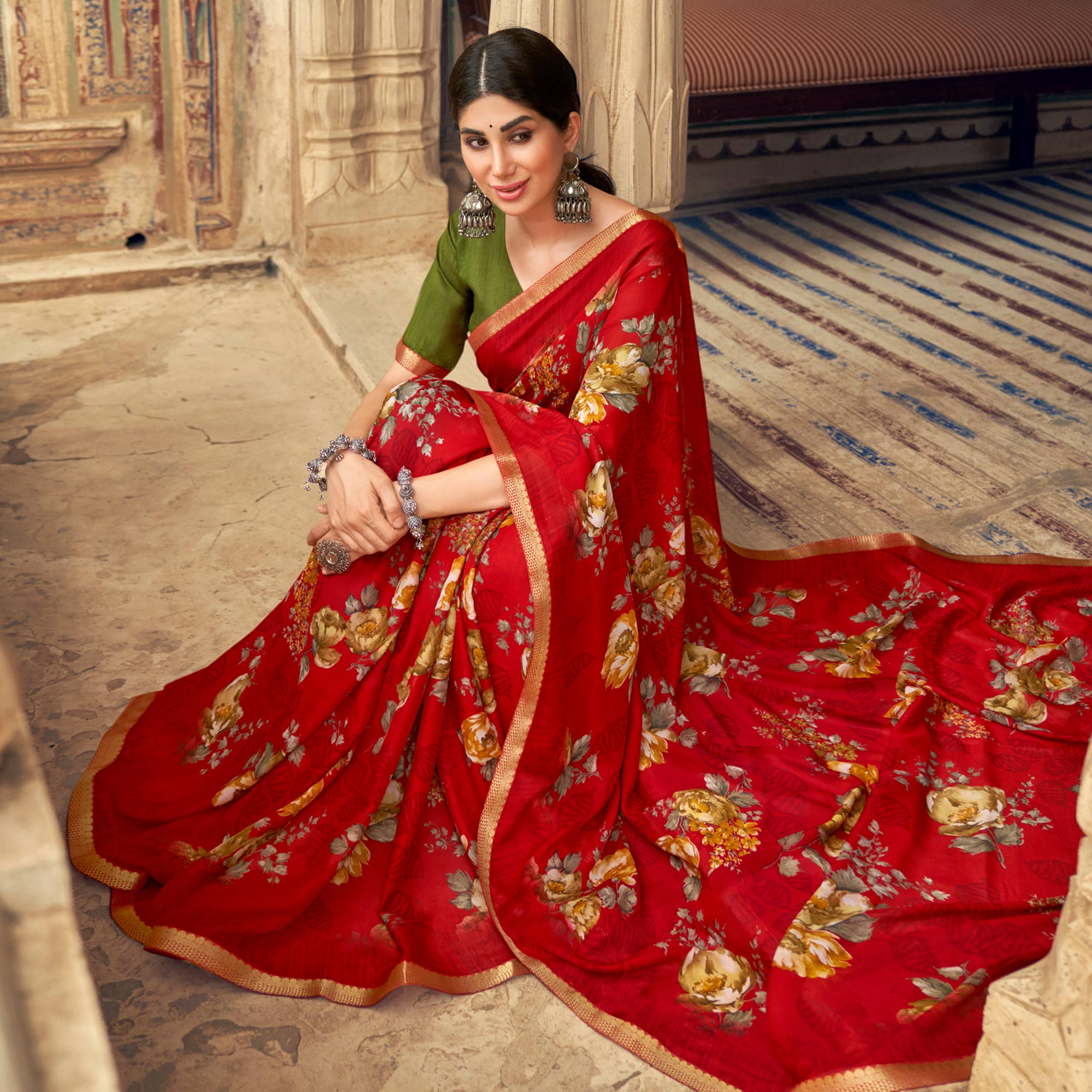 Red Floral Printed Chiffon Saree