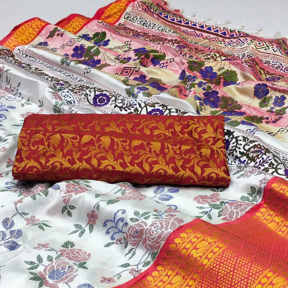 White And Red Floral Printed With Woven Cotton Silk Saree