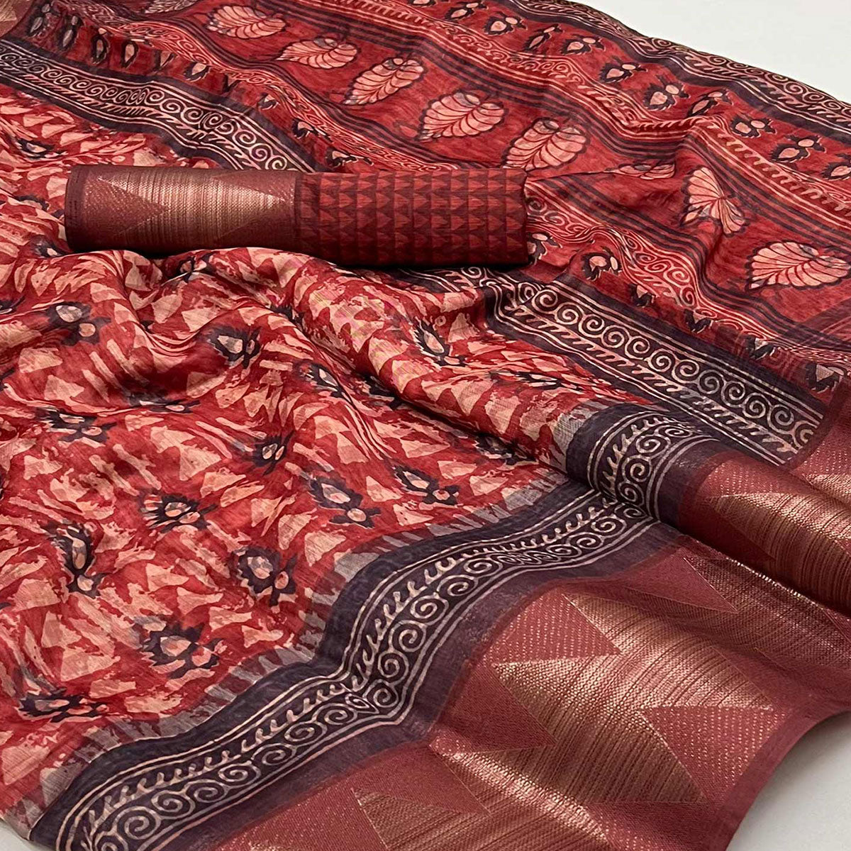 Maroon Floral Digital Printed Pure Cotton Saree