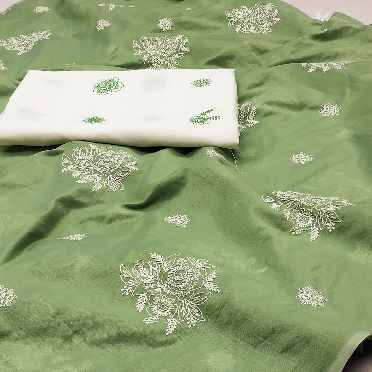 Green Floral Embroidered Chanderi Saree With Tassels