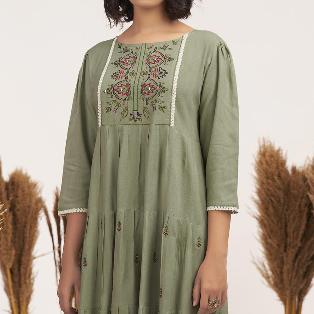 Green Floral Embroidered Rayon Short Dress