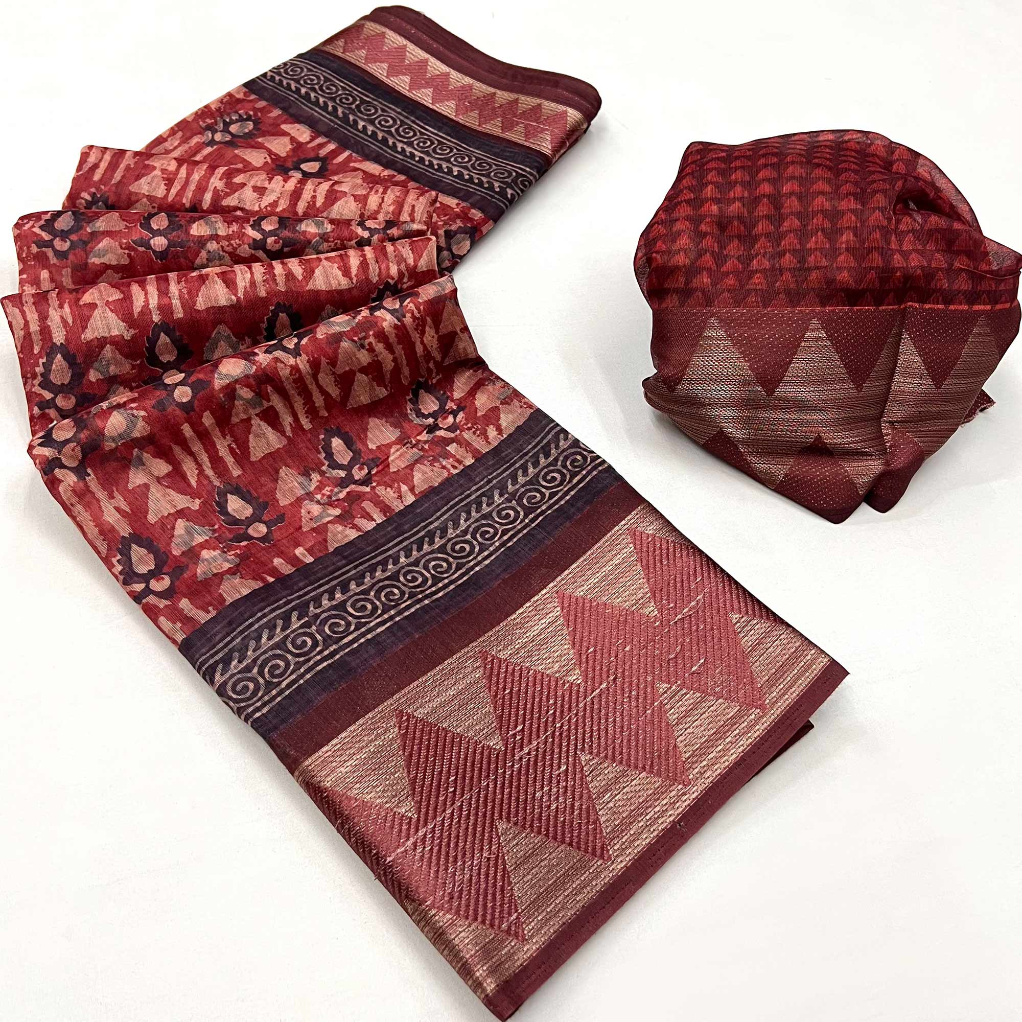 Maroon Floral Digital Printed Pure Cotton Saree