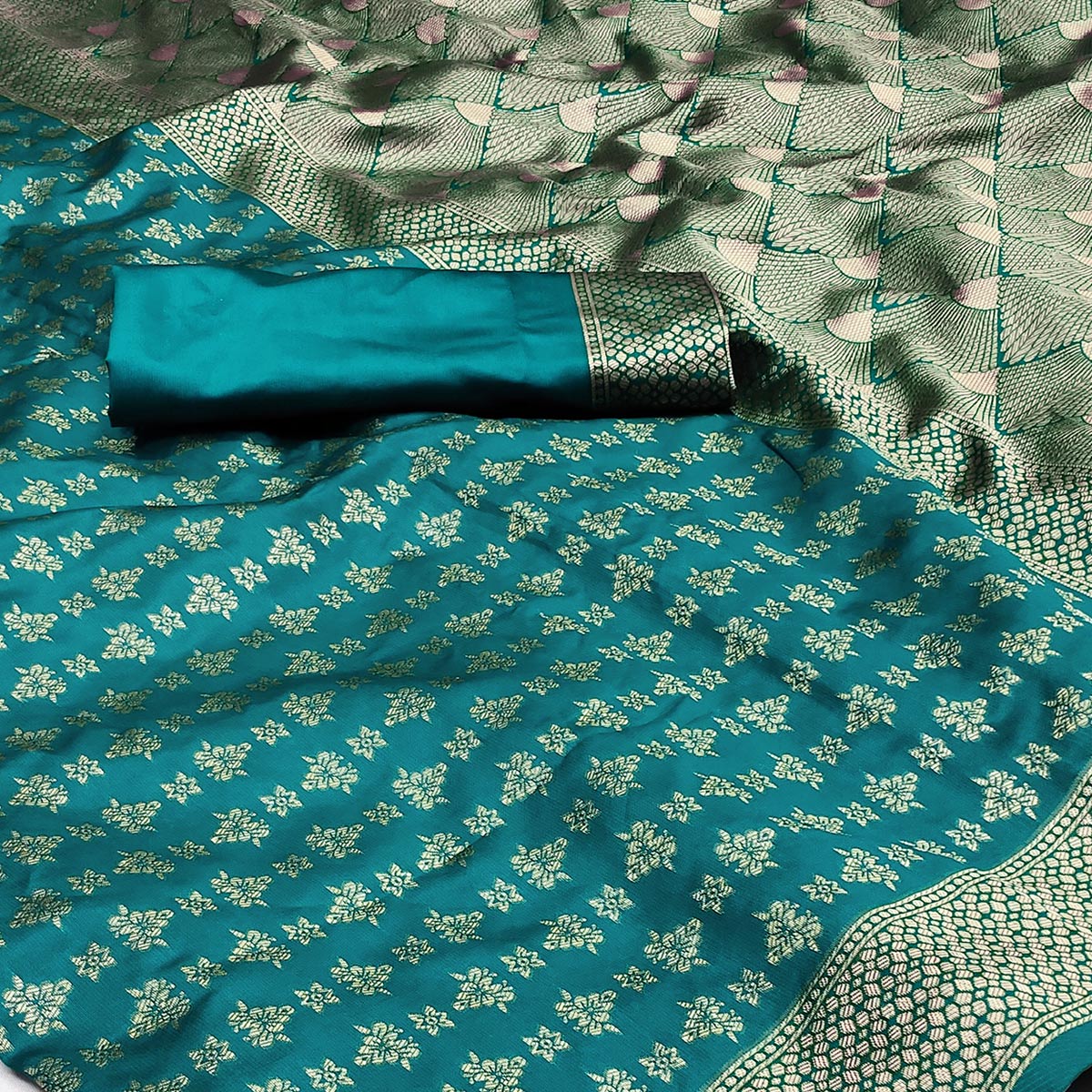 Rama Green Woven Banarasi Silk Saree