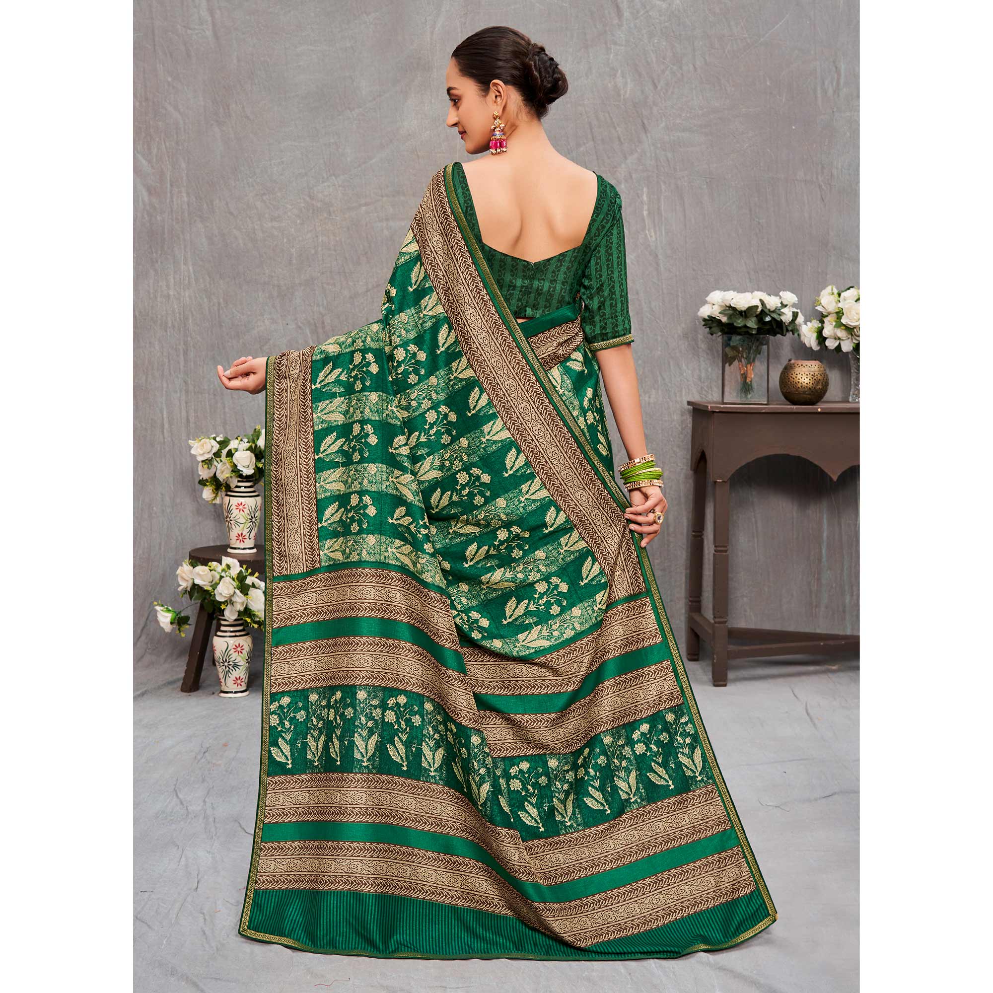 Green Floral Printed Tussar Silk Saree