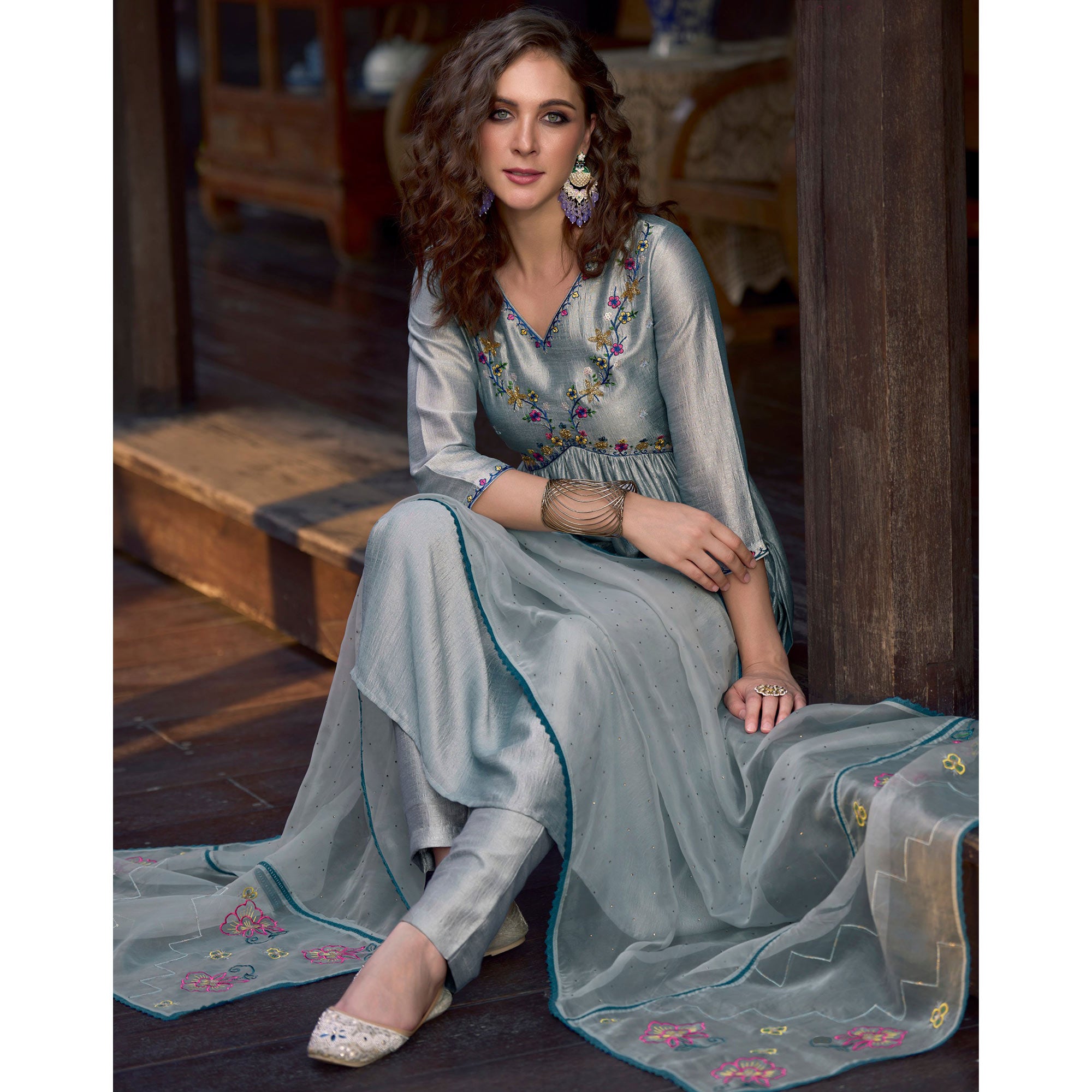 Grey Floral Embroidered Art Silk Naira Cut Suit