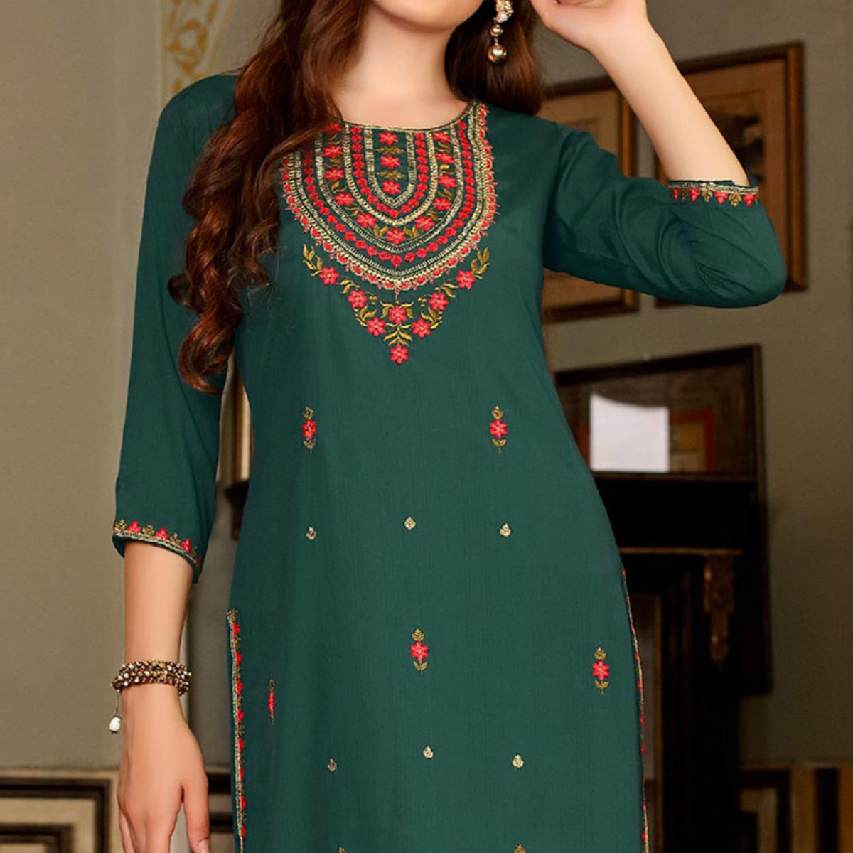 Green Floral Embroidered Muslin Kurti