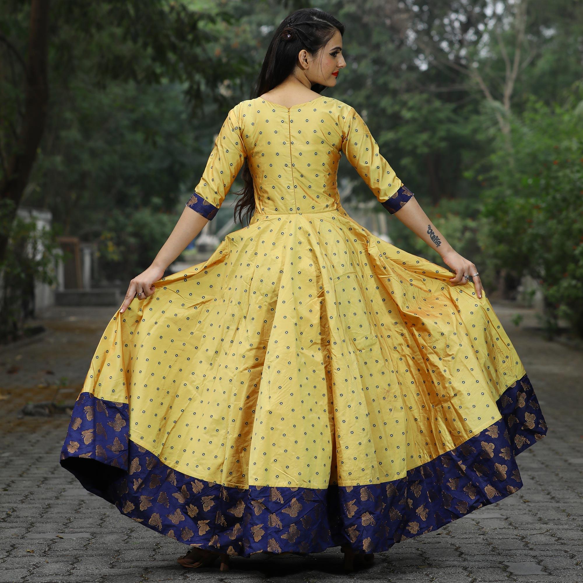 Glowing Light Yellow Colored Partywear Tapetta Gown - Peachmode