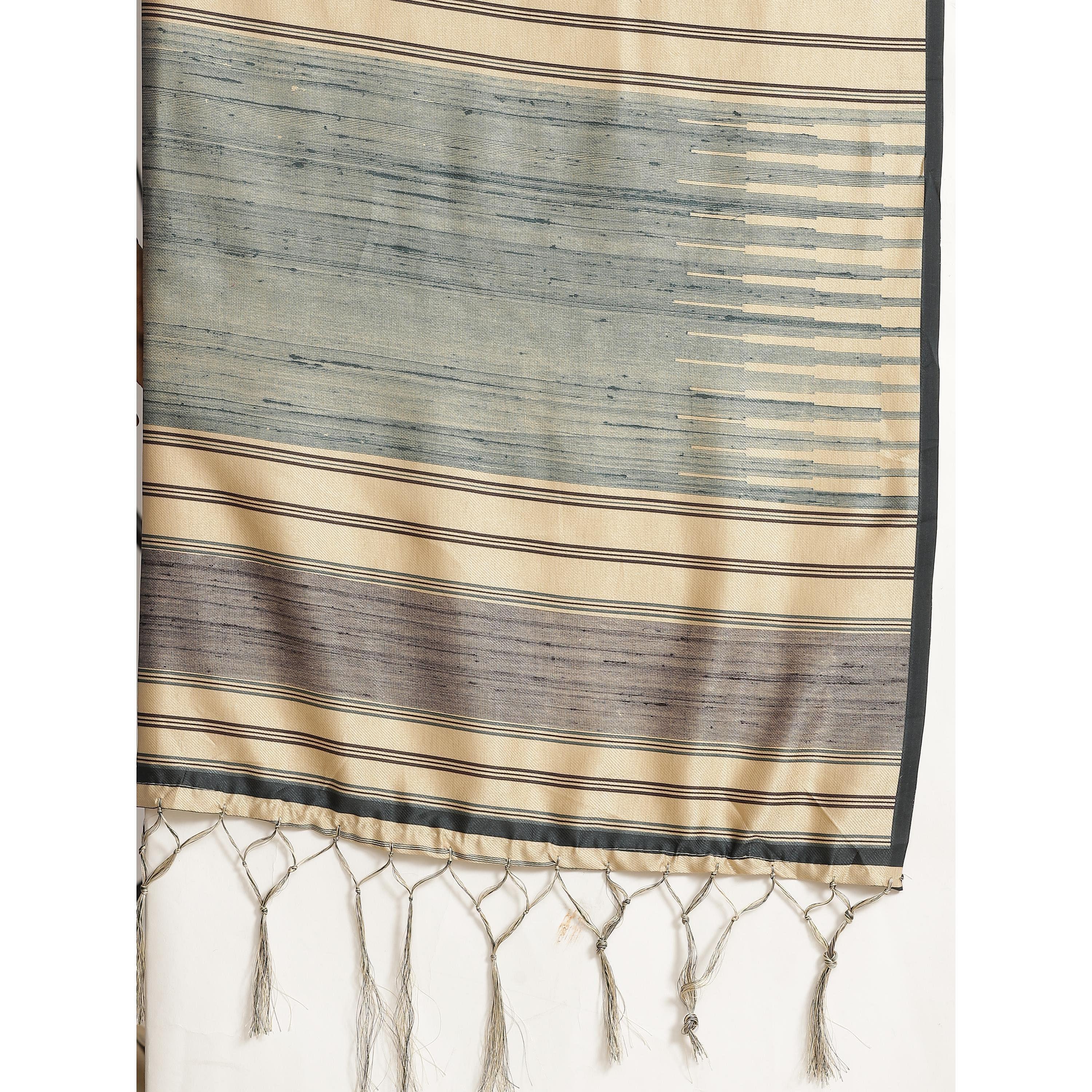 Graceful Beige - Green Colored Casual Wear Printed Silk Blend Saree - Peachmode