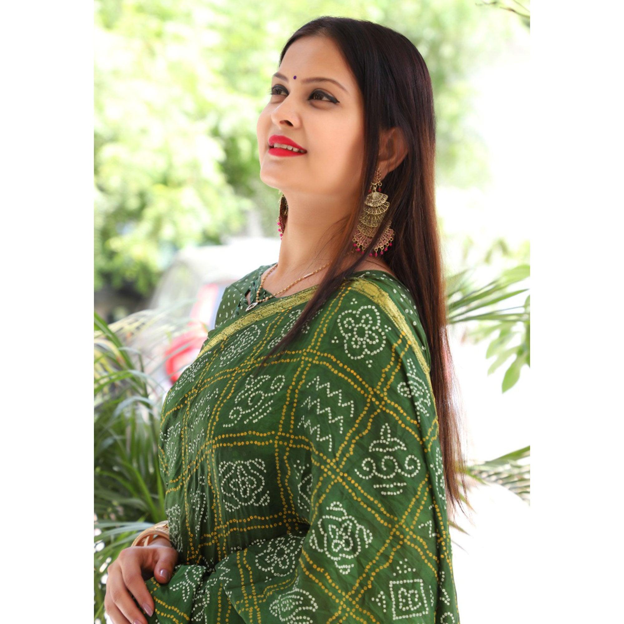 Green Bandhani Printed With Woven Border Tapetta Silk Saree - Peachmode