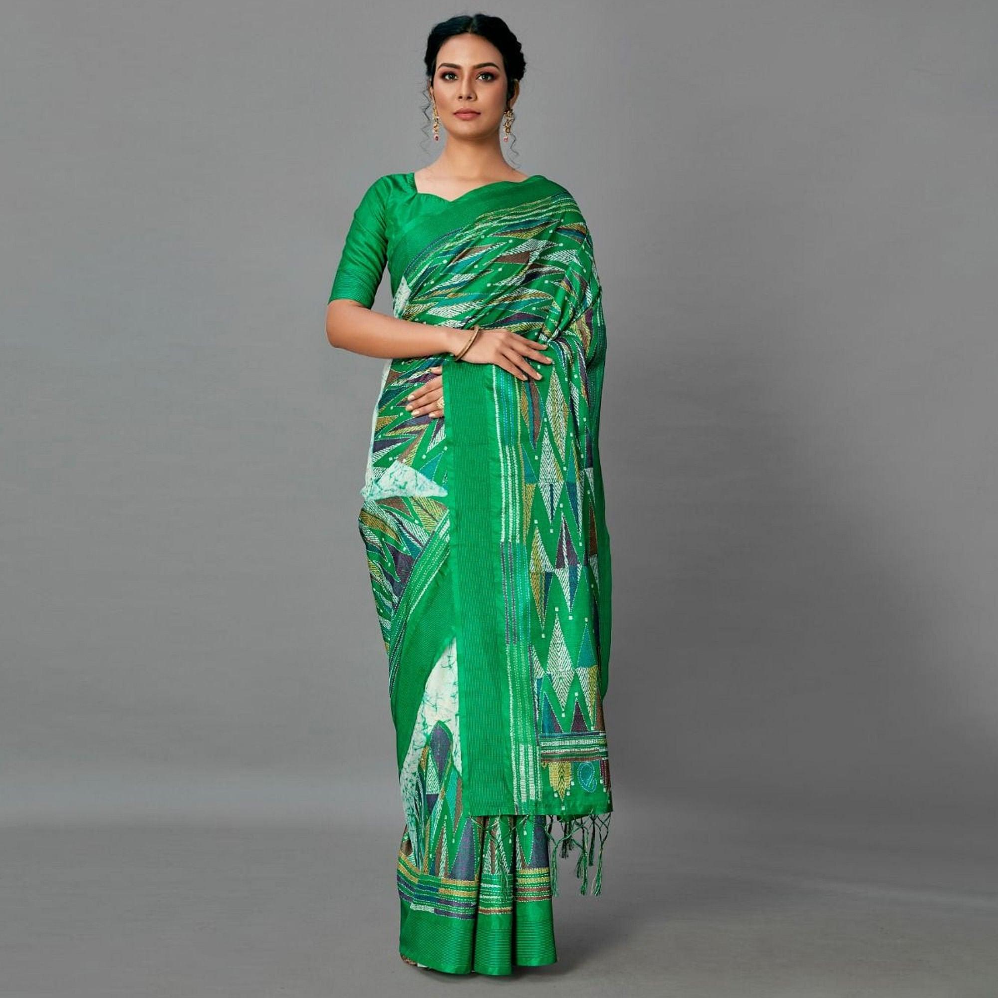 Green Casual Art Silk Printed Saree With Unstitched Blouse - Peachmode