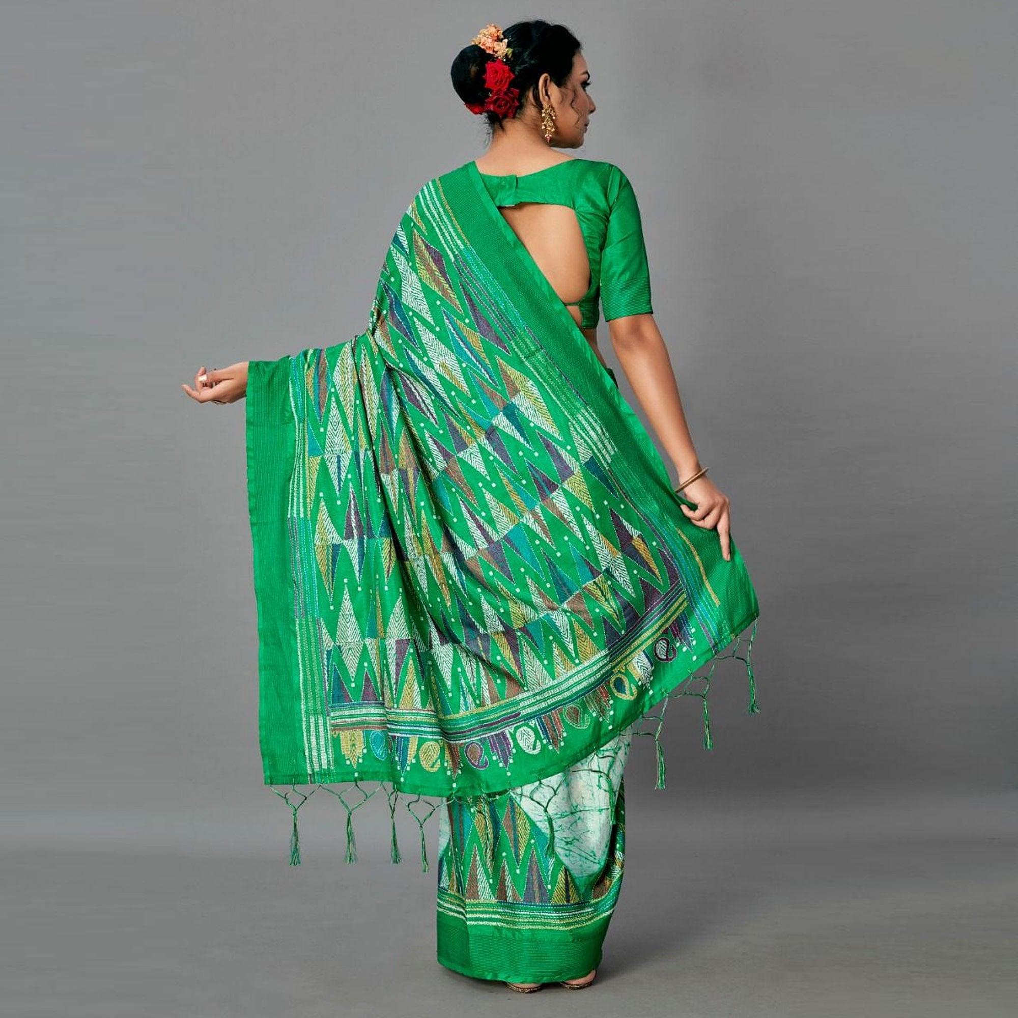 Green Casual Art Silk Printed Saree With Unstitched Blouse - Peachmode