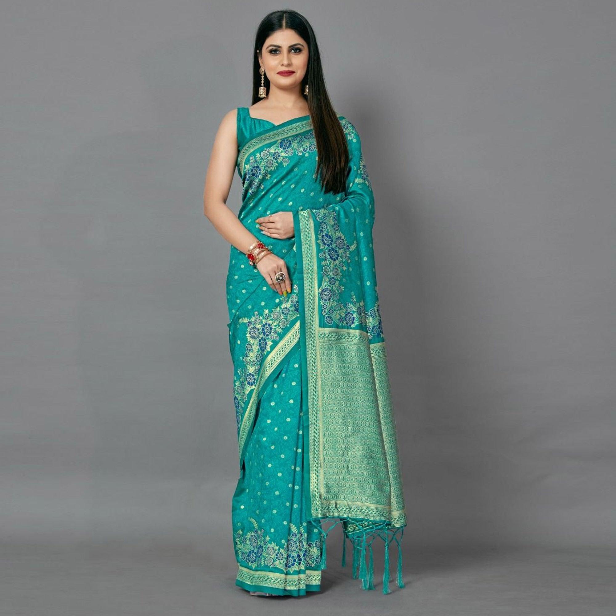 Green Casual Silk Blend Printed Saree With Unstitched Blouse - Peachmode