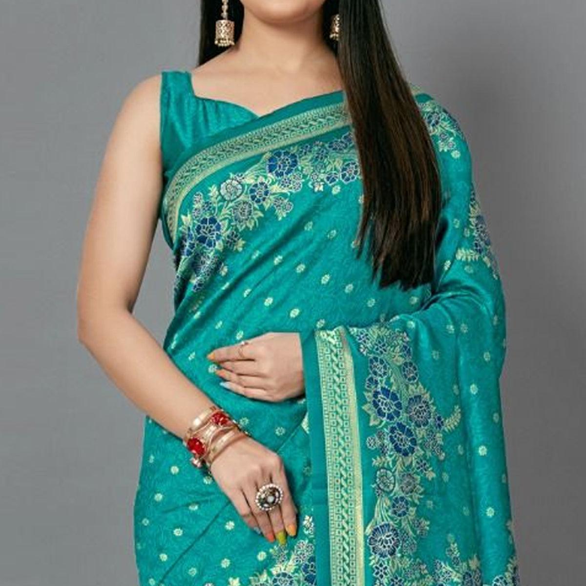 Green Casual Silk Blend Printed Saree With Unstitched Blouse - Peachmode