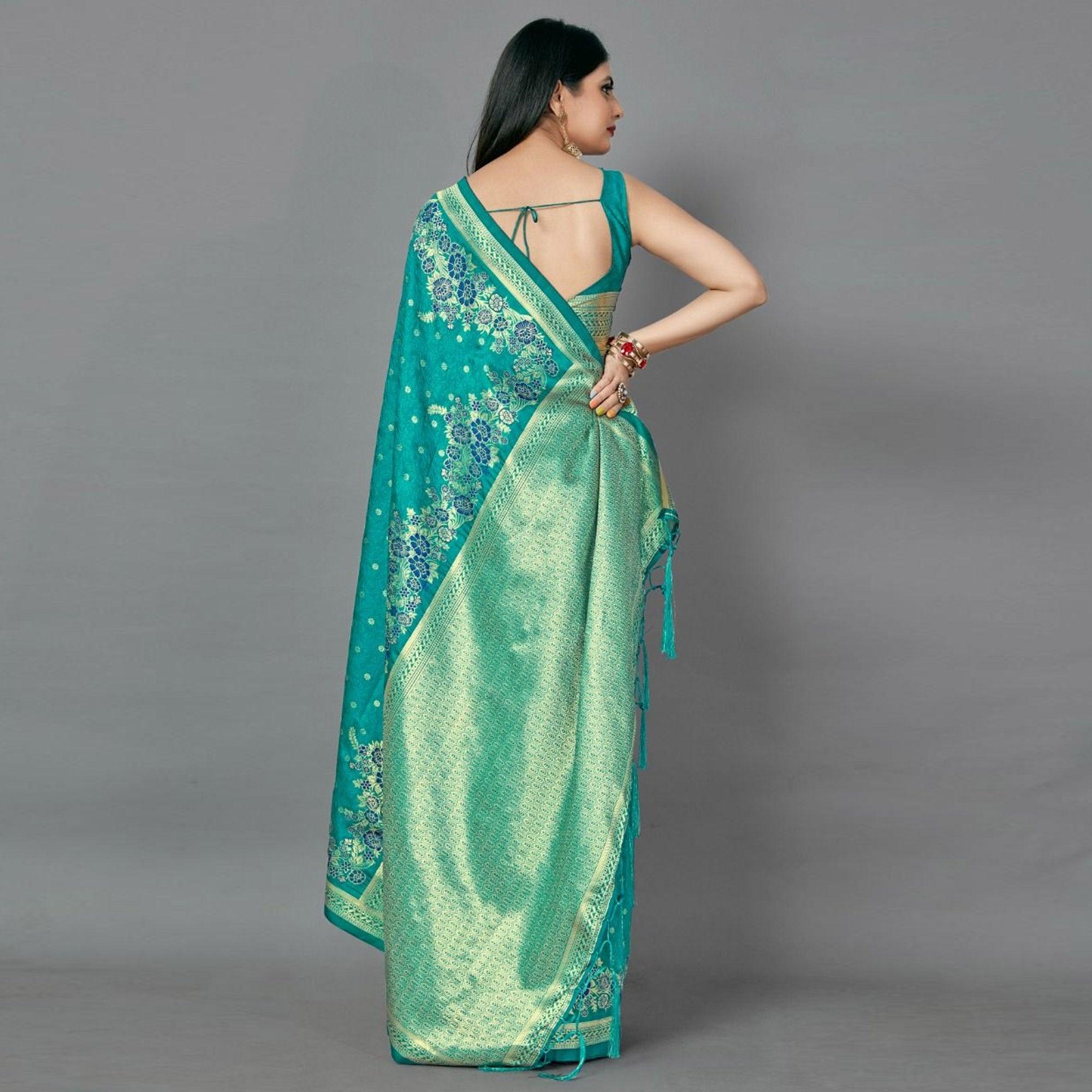 Green Casual Silk Blend Printed Saree With Unstitched Blouse - Peachmode