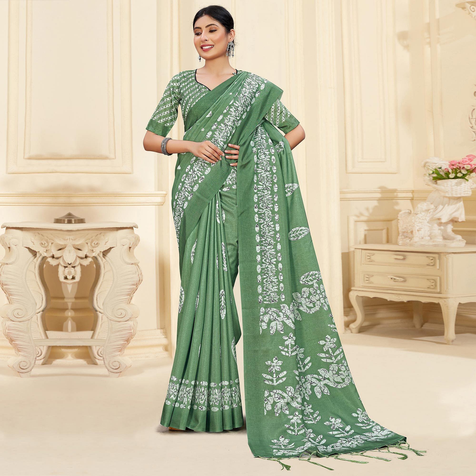 Green Casual Wear Printed Art Silk Saree - Peachmode