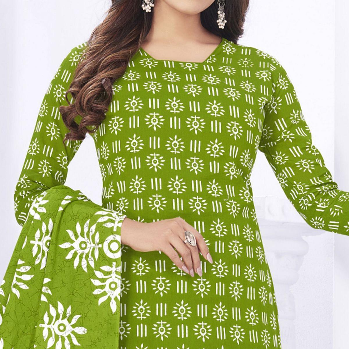 Green Casual Wear Printed Cotton Dress Material - Peachmode