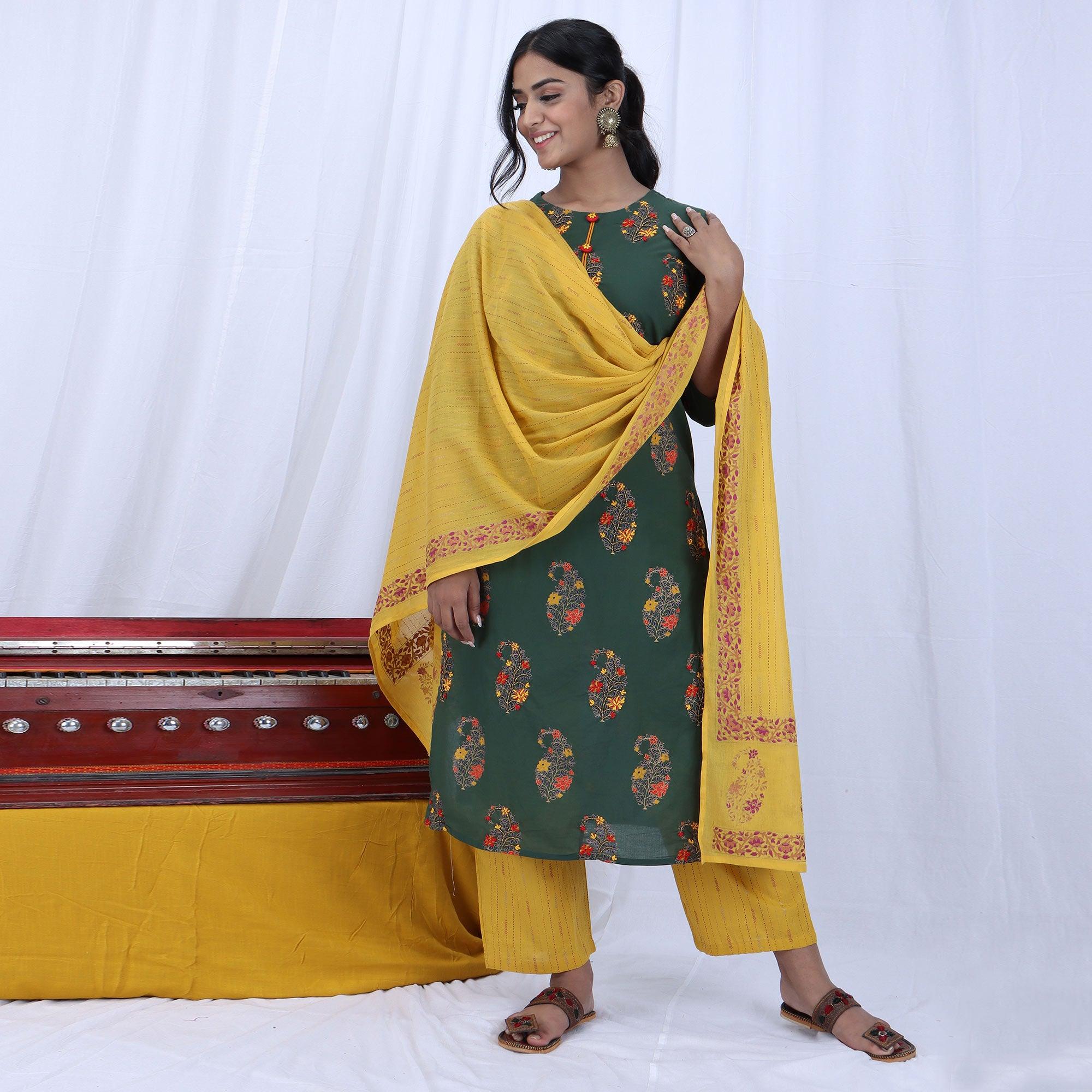 Green Casual Wear Printed Cotton Kurti - Pant Set With Dupatta - Peachmode