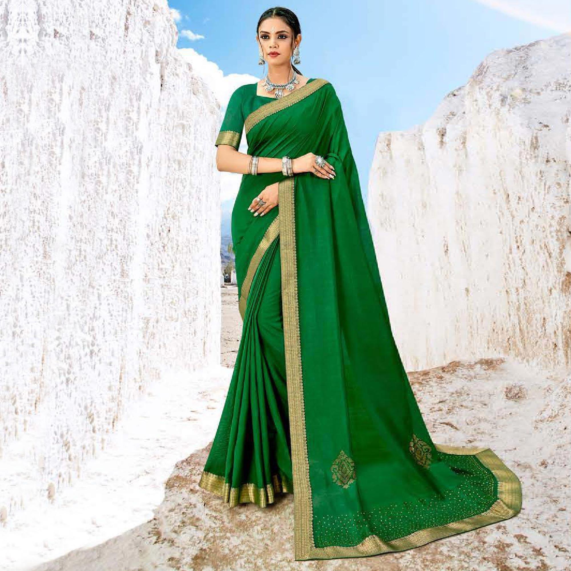 Green Casual Wear Solid And Woven Silk Saree - Peachmode