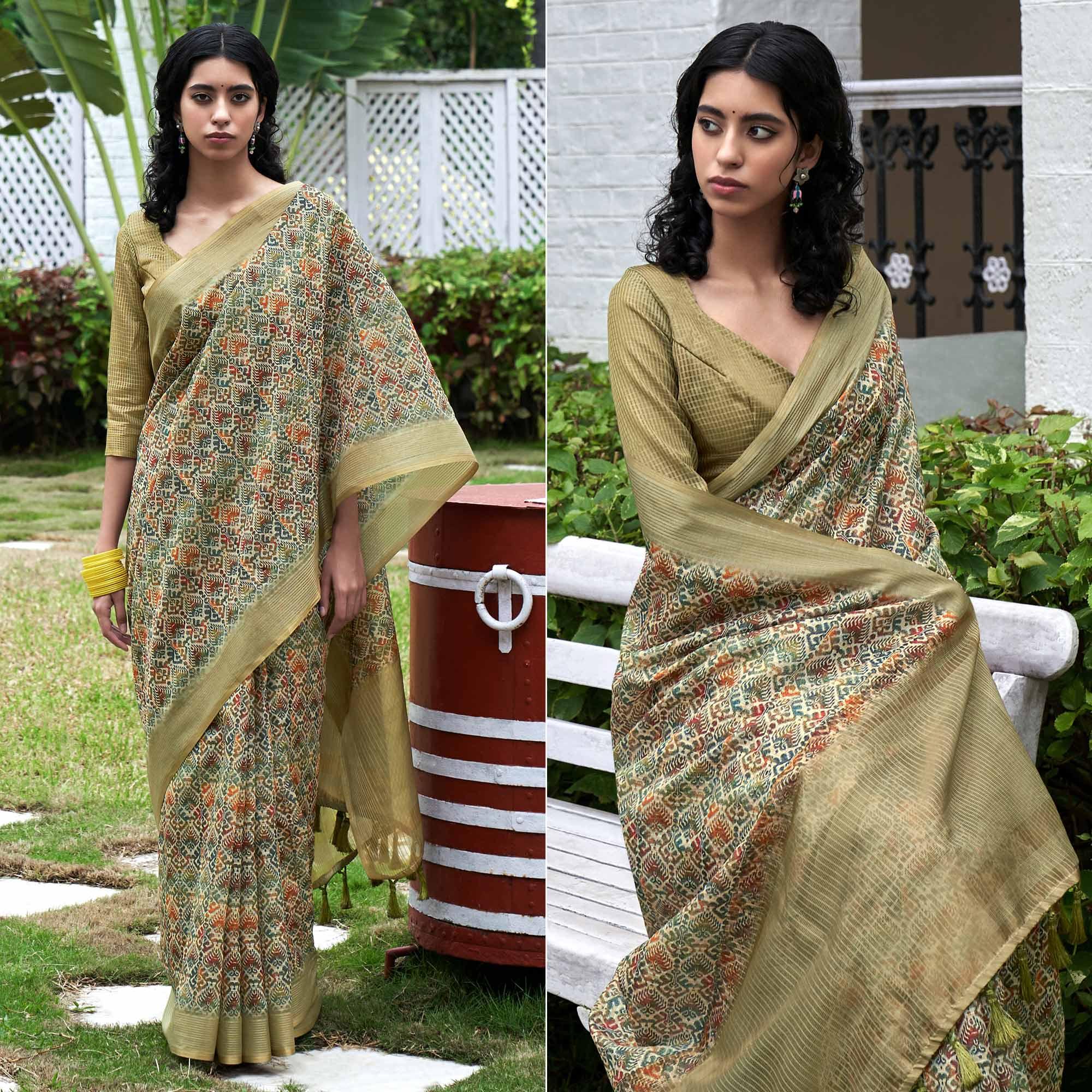 Green Digital Printed Art Silk Saree - Peachmode