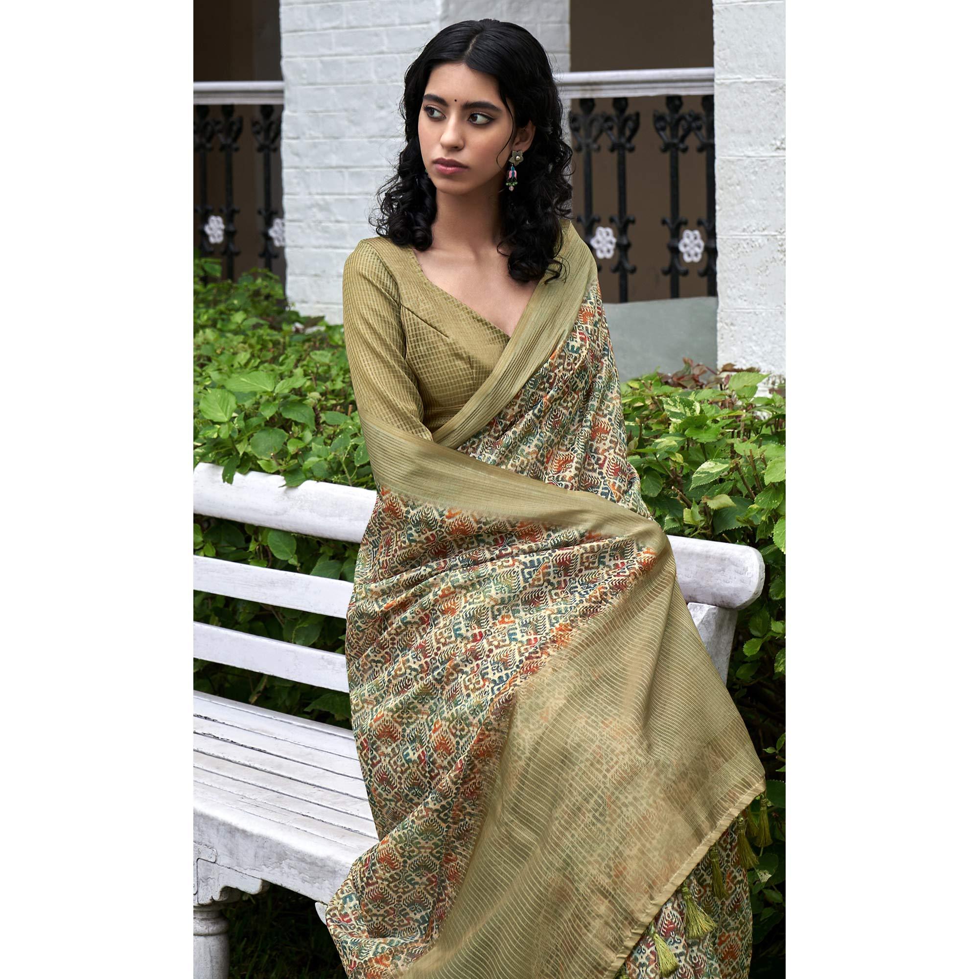 Green Digital Printed Art Silk Saree - Peachmode