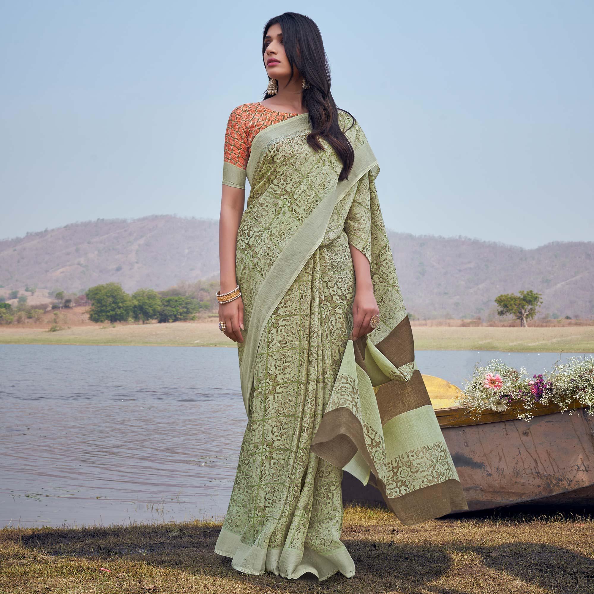 Green Digital Printed Linen Saree - Peachmode