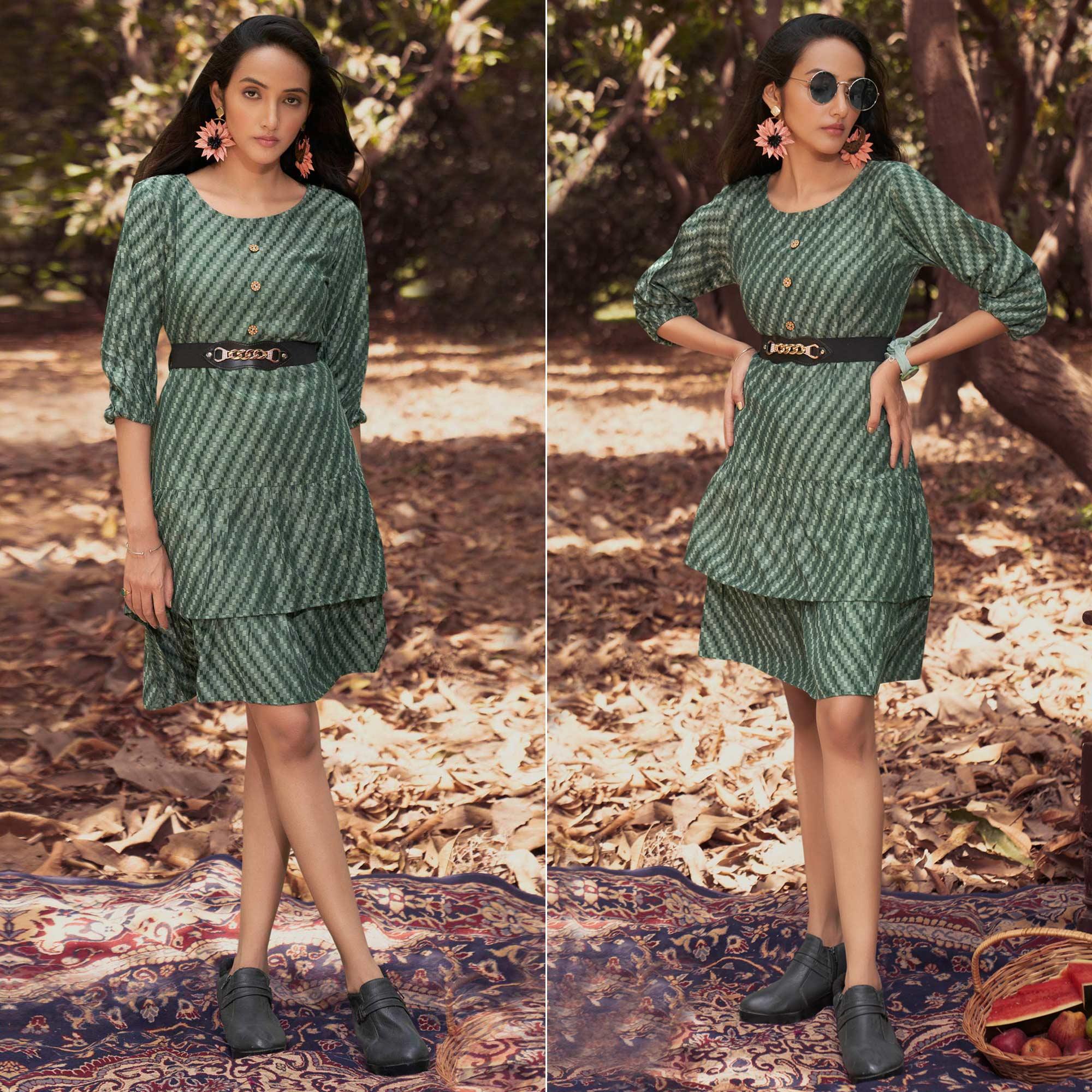 Green Embroidered Rayon Dress With Belt - Peachmode