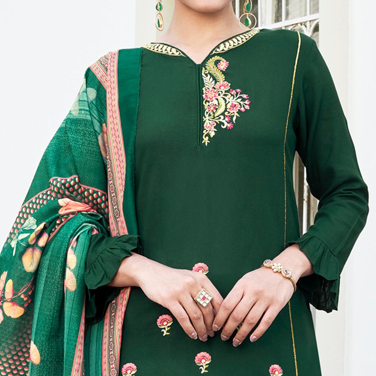 Green Embroidered Rayon Kurti Pant Set With Dupatta - Peachmode