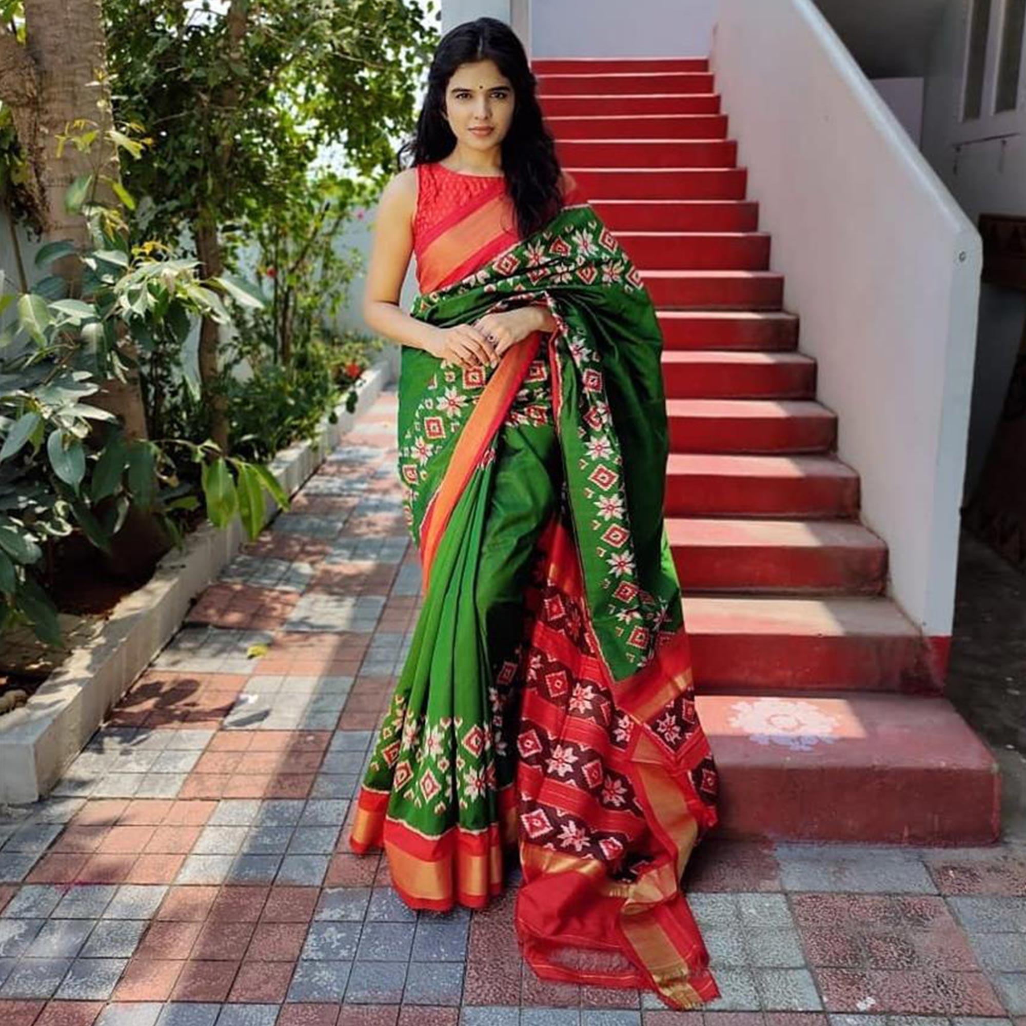 Green Festive Wear Designer Hand Block Printed Cotton Linen Saree - Peachmode