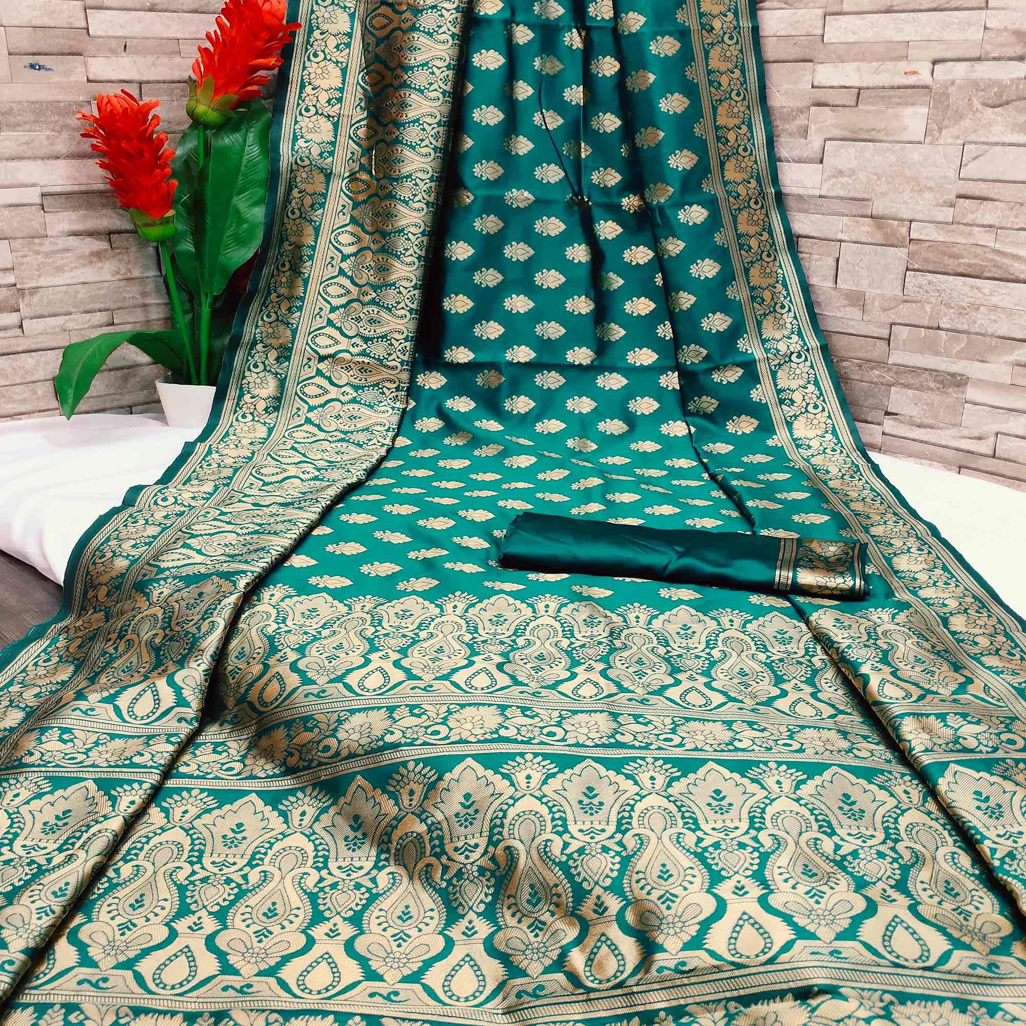Green Festive Wear Woven Jacquard Silk Saree - Peachmode