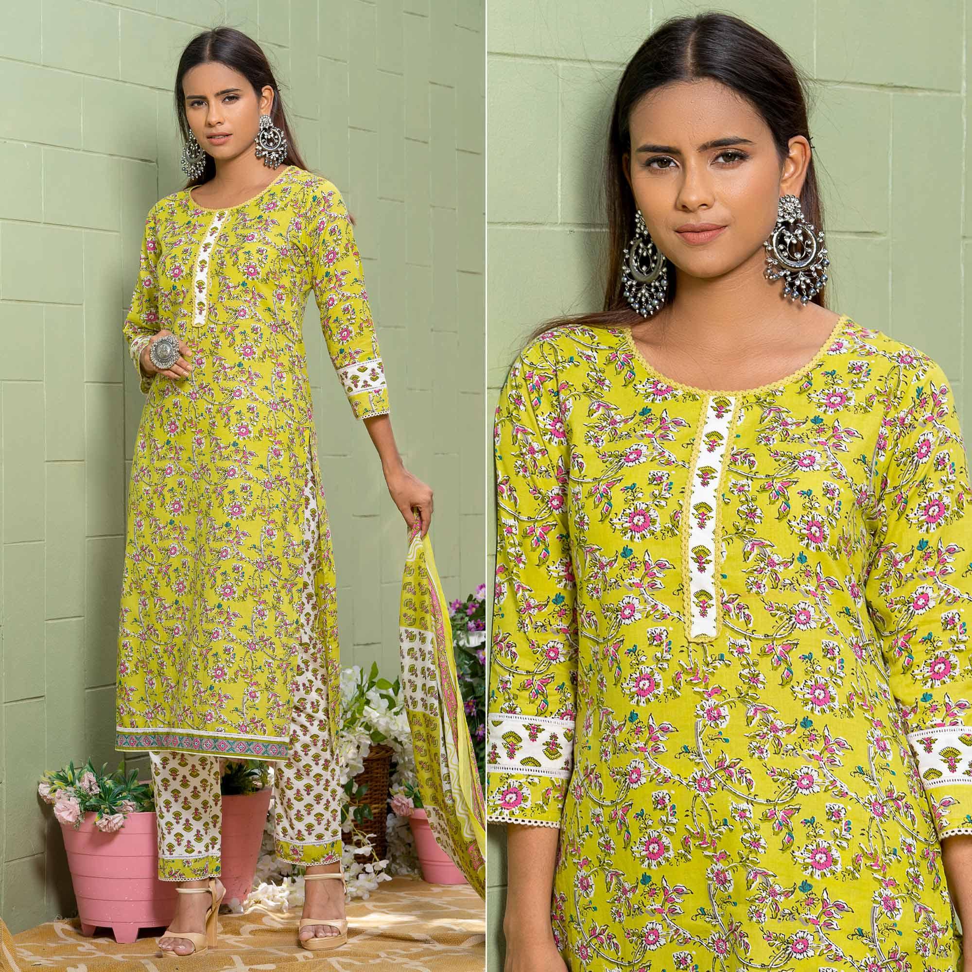 Green Floral Printed Poly Cotton Kurti Pant Set With Dupatta - Peachmode