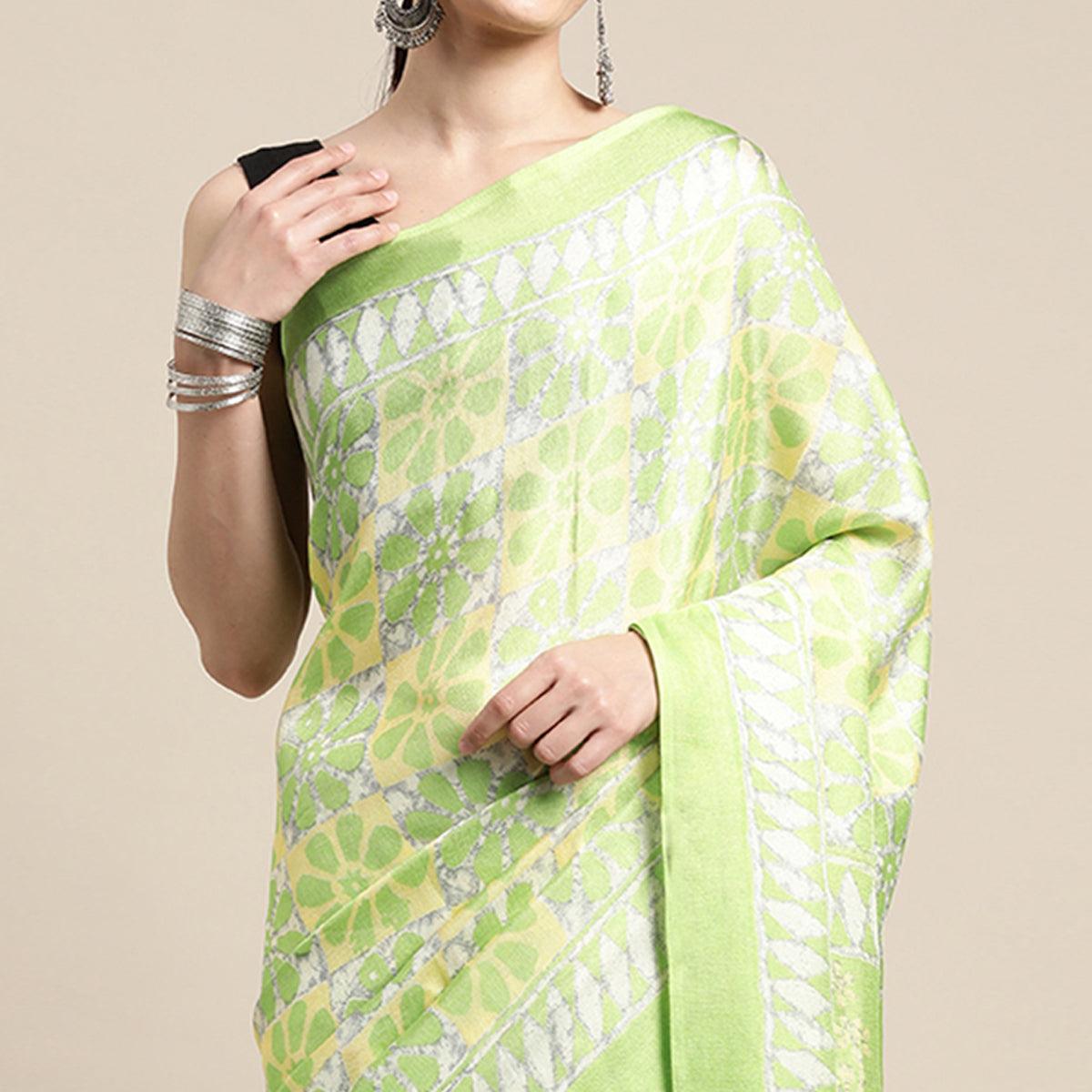 Green Geometric Printed Cotton Silk Saree - Peachmode