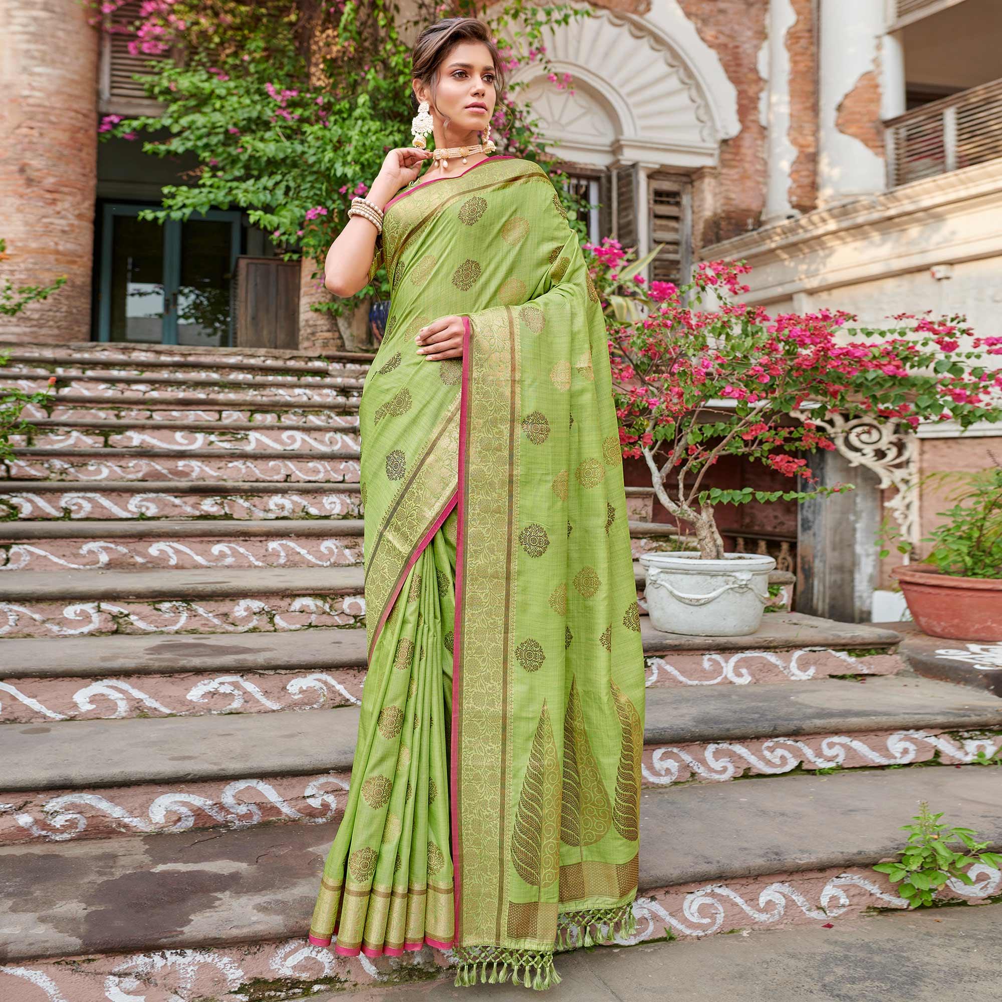 Green Woven Banarasi Silk Saree - Peachmode