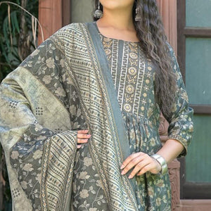 Grey Printed-Embroidered Chanderi Kurti Pant Set With Dupatta - Peachmode