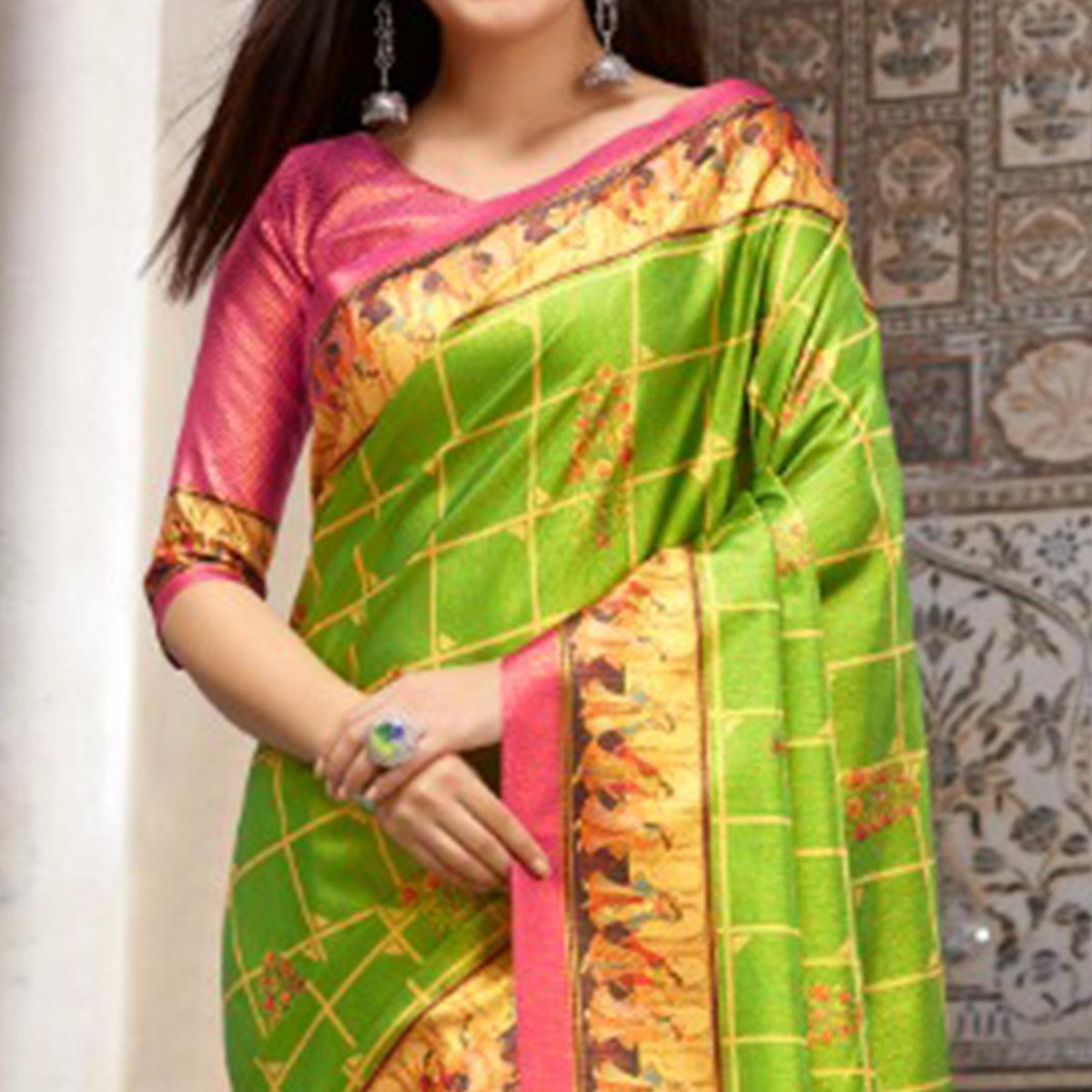 Hypnotic Green Colored Casual Wear Printed Silk Blend Saree With Tassels - Peachmode