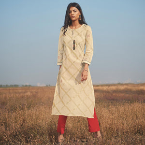 Innovative Beige Colored Party Wear Handwork Handloom Cotton Kurti-Pant Set - Peachmode