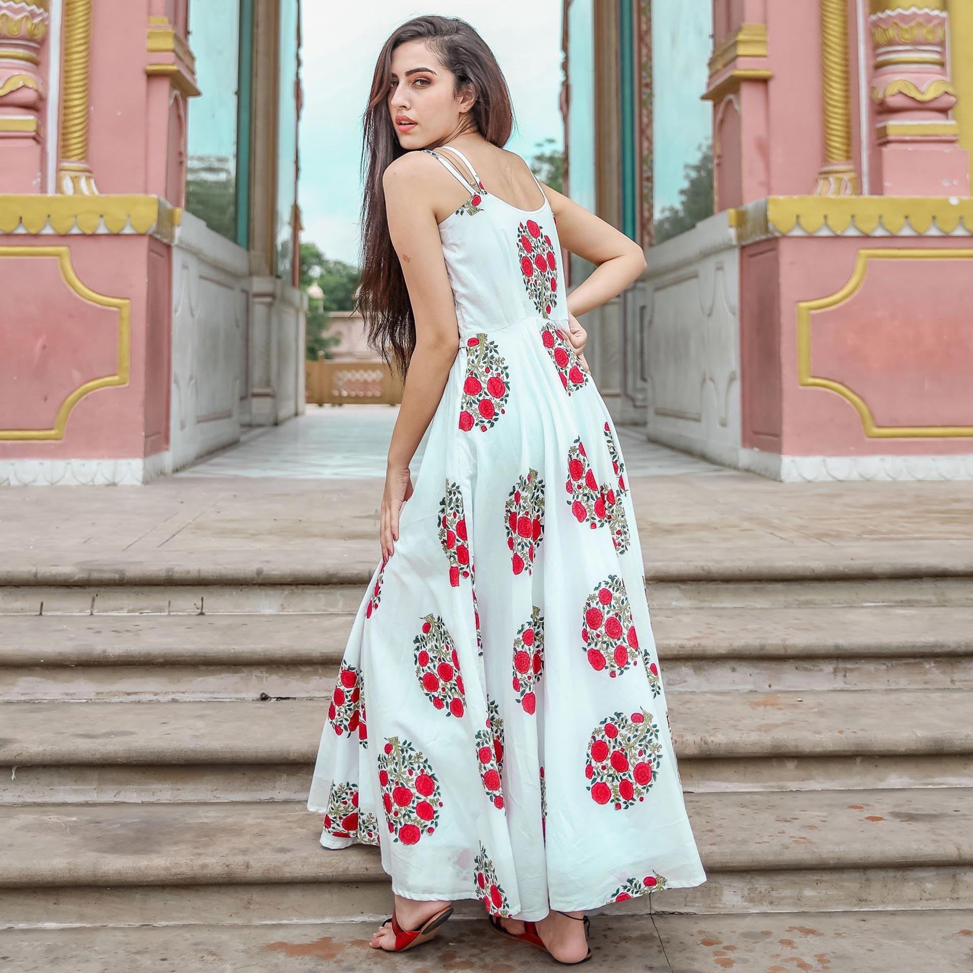 Innovative White Colored Casual Digital Floral Printed Cotton Gown With Matching Mask - Peachmode